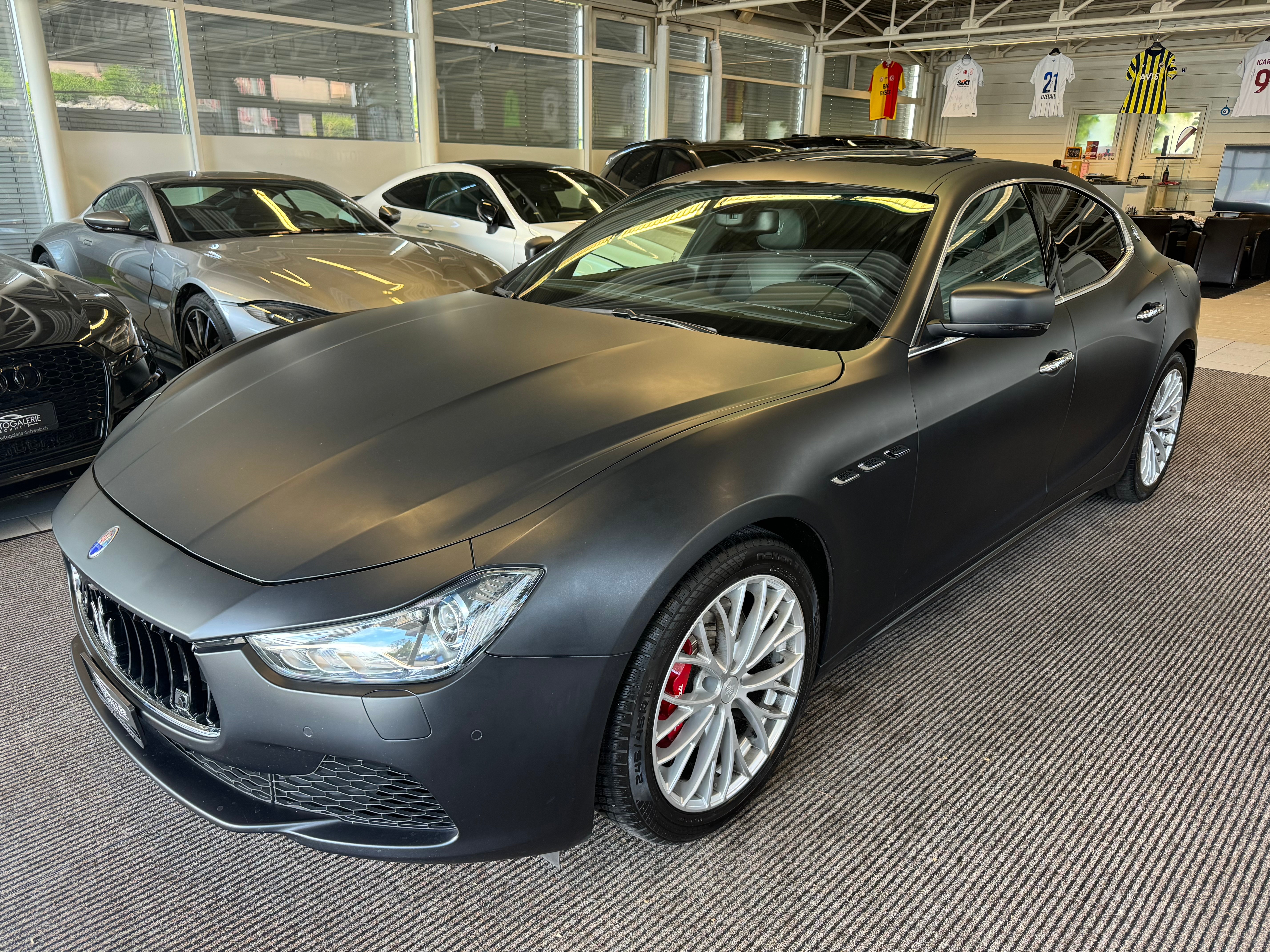 MASERATI Ghibli S Q4 3.0 V6 Automatica | CH Fahrzeug | Schwarz Matt Original | TOP Gepflegt | Carbon |