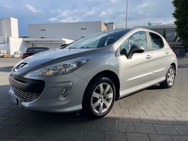 PEUGEOT 308 1.6 16V VTI Sport Automatic