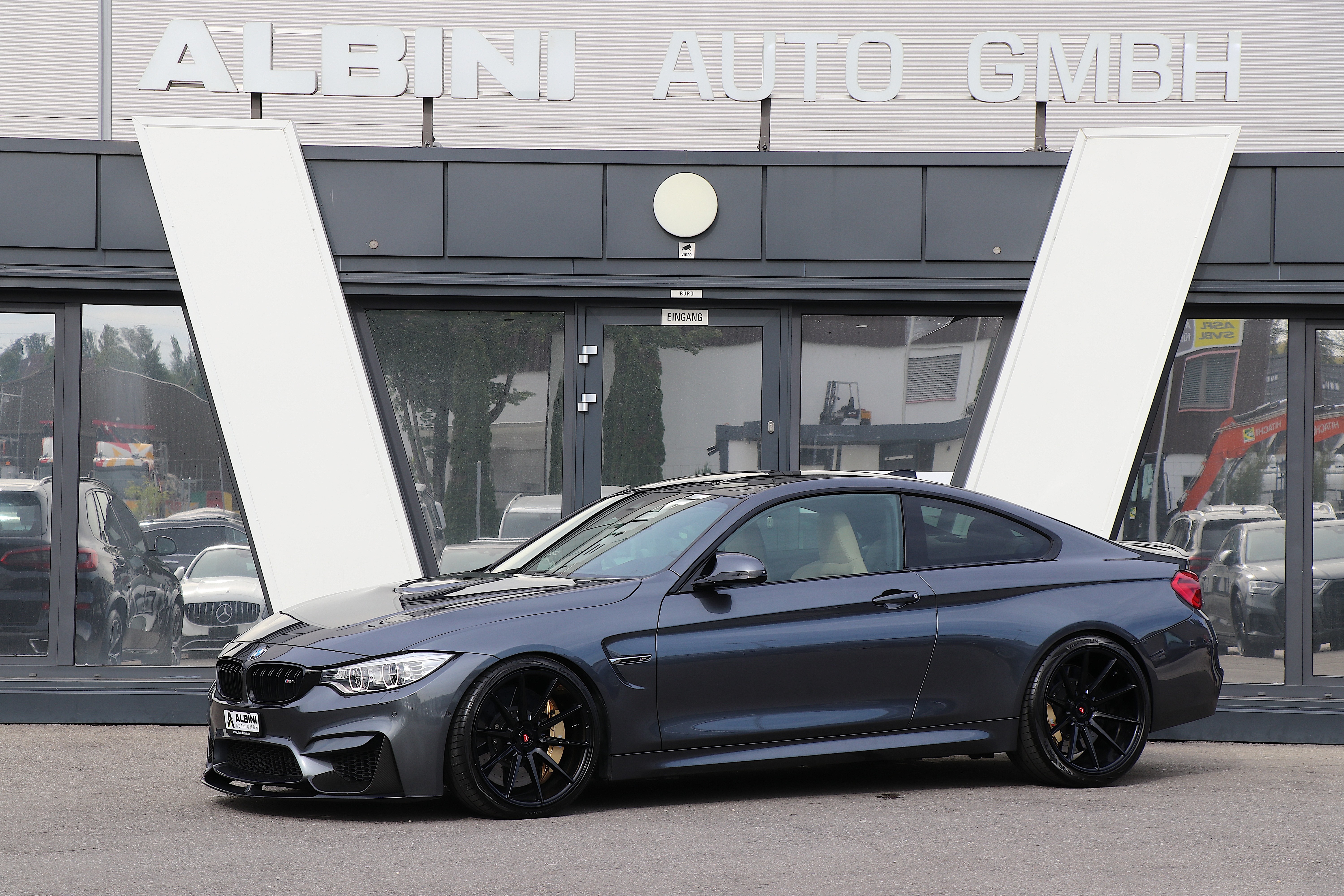 BMW M4 Coupé *CARBON* DKG