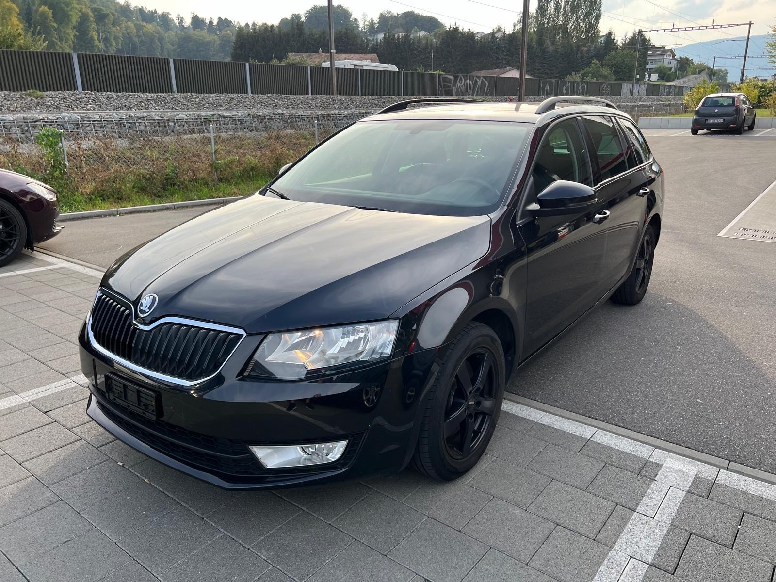 SKODA Octavia Combi 1.8 TSI Elegance