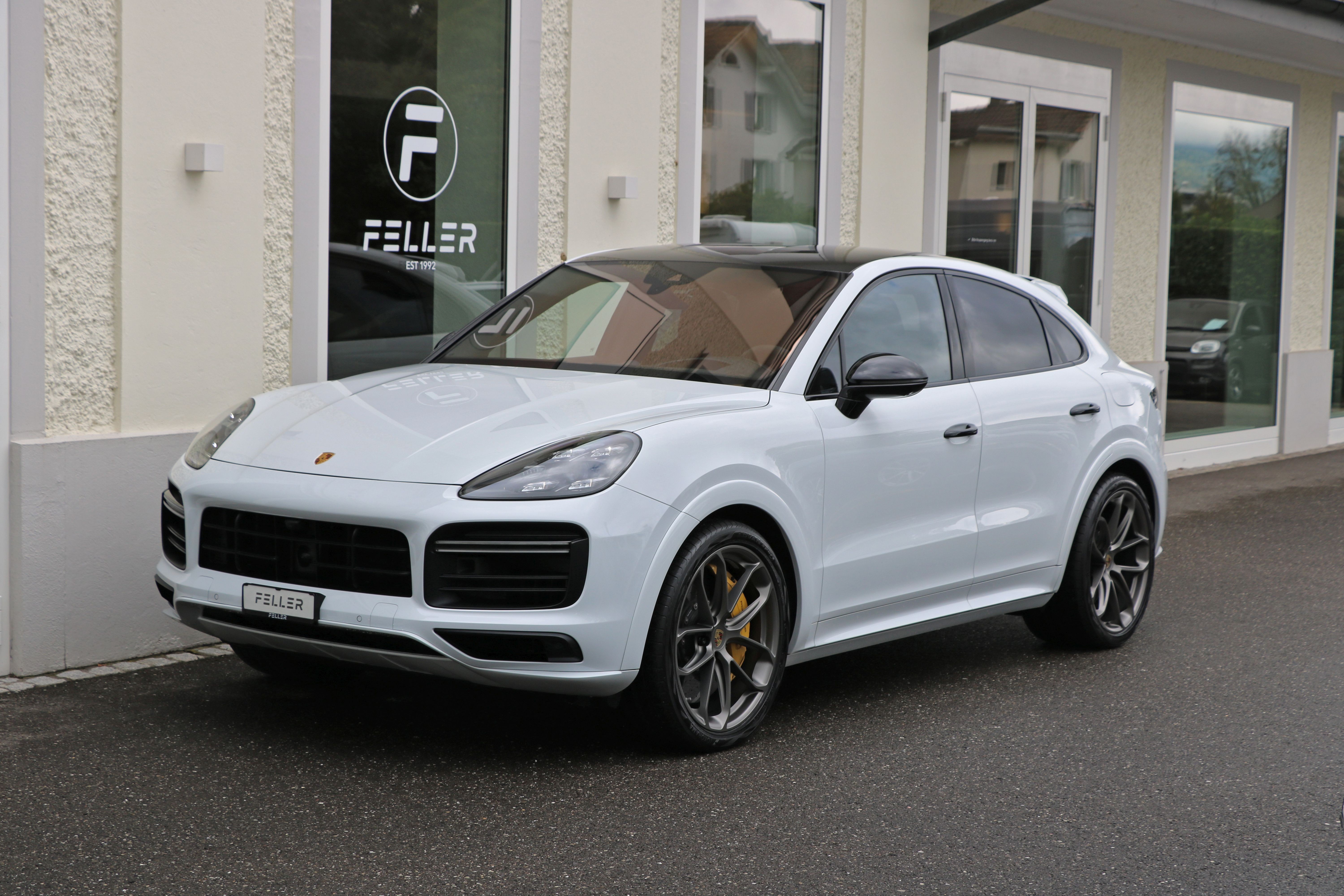 PORSCHE Cayenne Turbo Coupé S E-Hybrid Leichtbau Sport-Paket