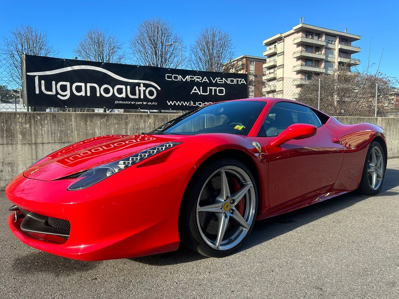 FERRARI 458 Italia 4.5 V8