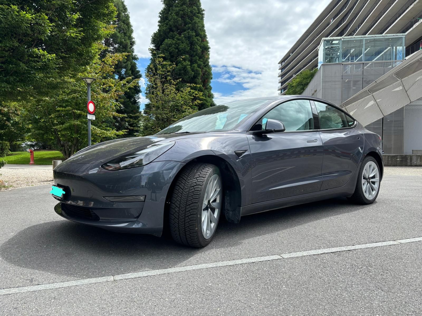 TESLA Model 3 Long Range Dual Motor AWD