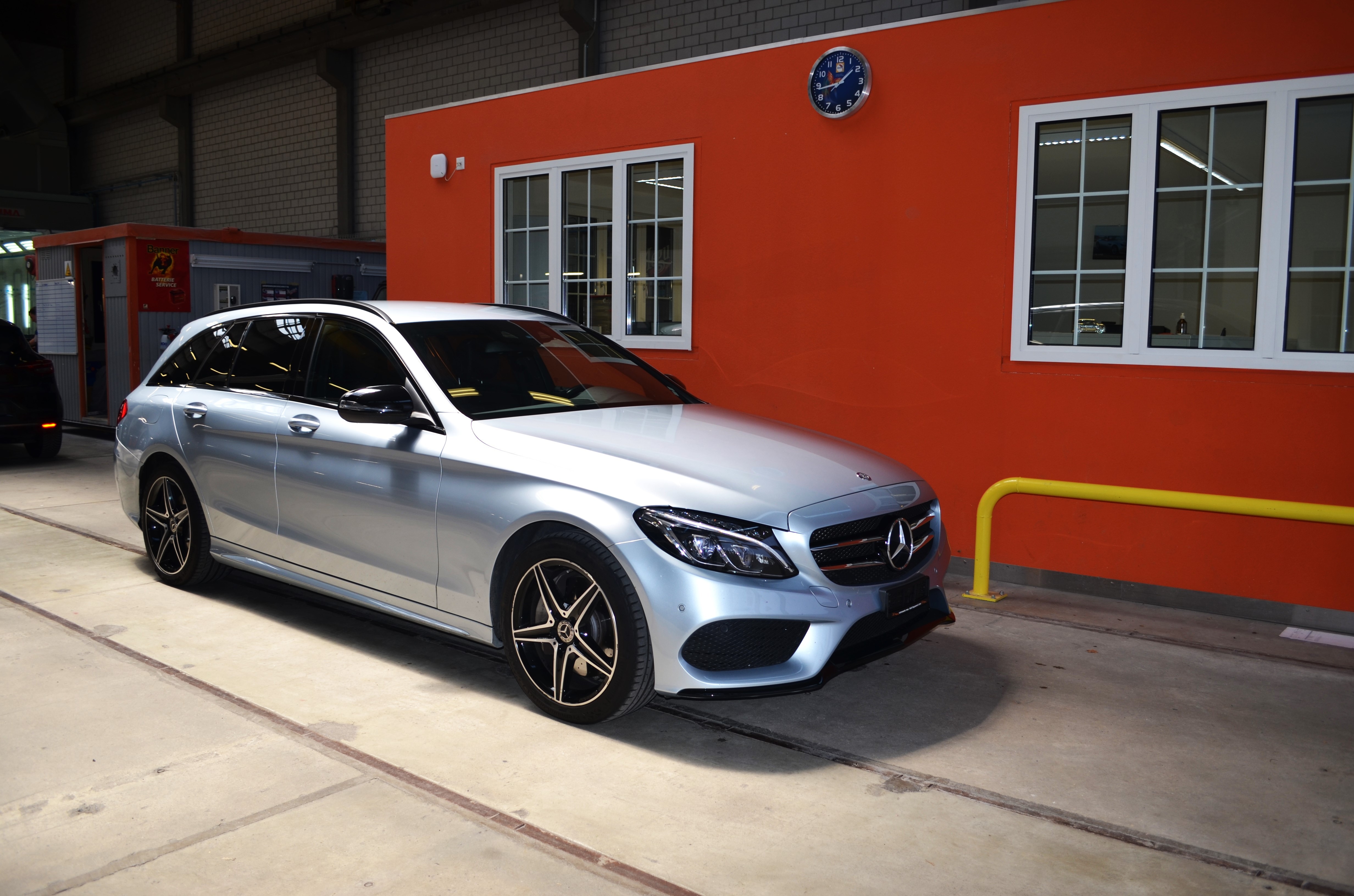 MERCEDES-BENZ C 250 d Swiss Star AMG Line 4Matic 9G-Tronic