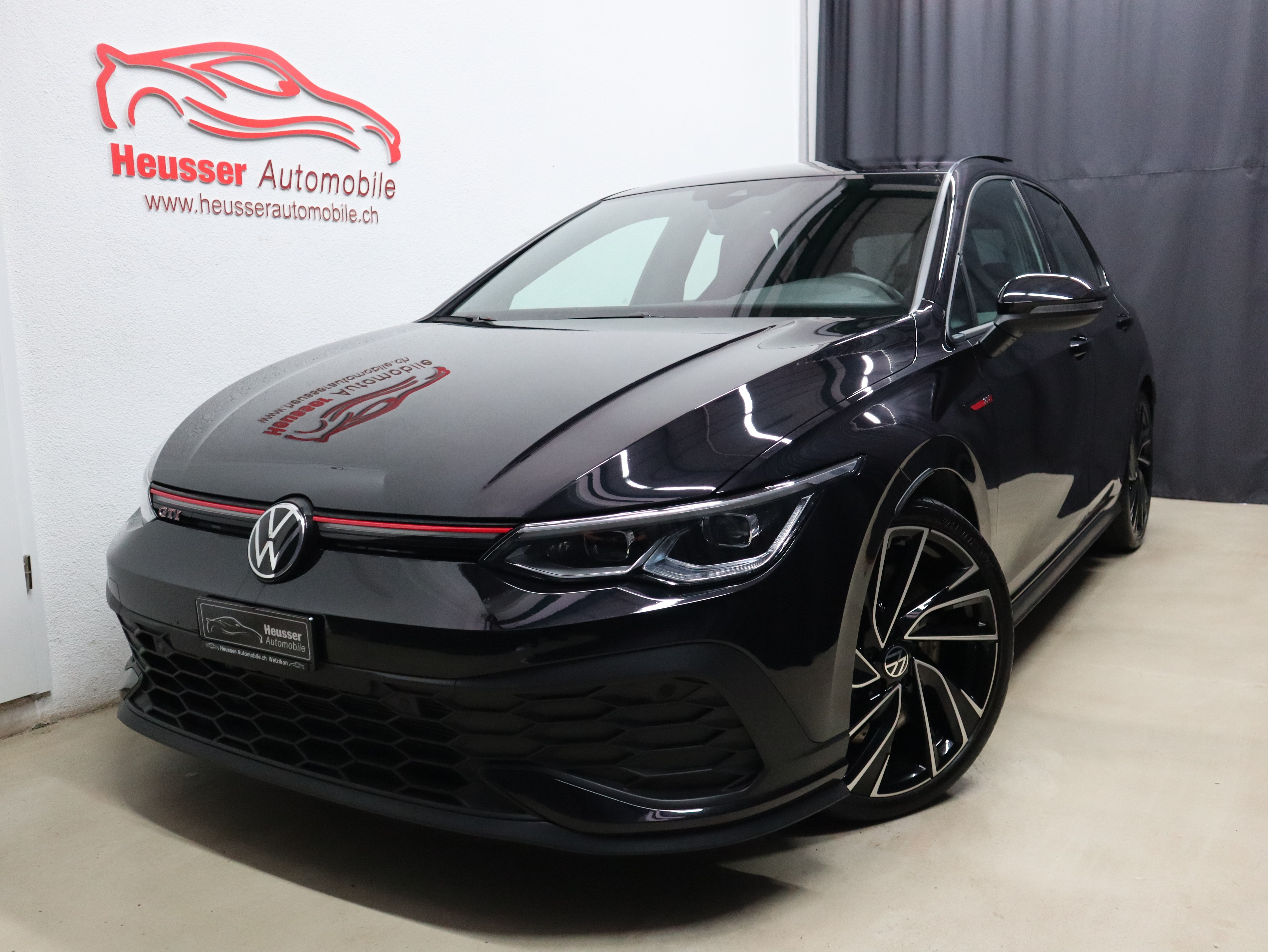 VW Golf 2.0 TSI GTI Clubsport DSG - Virtual Cockpit - Navi - Panorama - Kamera 301 PS