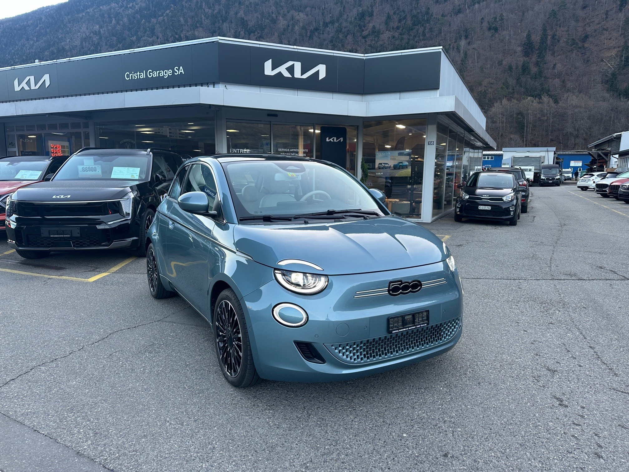 FIAT 500 3+1 electric 87 kW La Prima