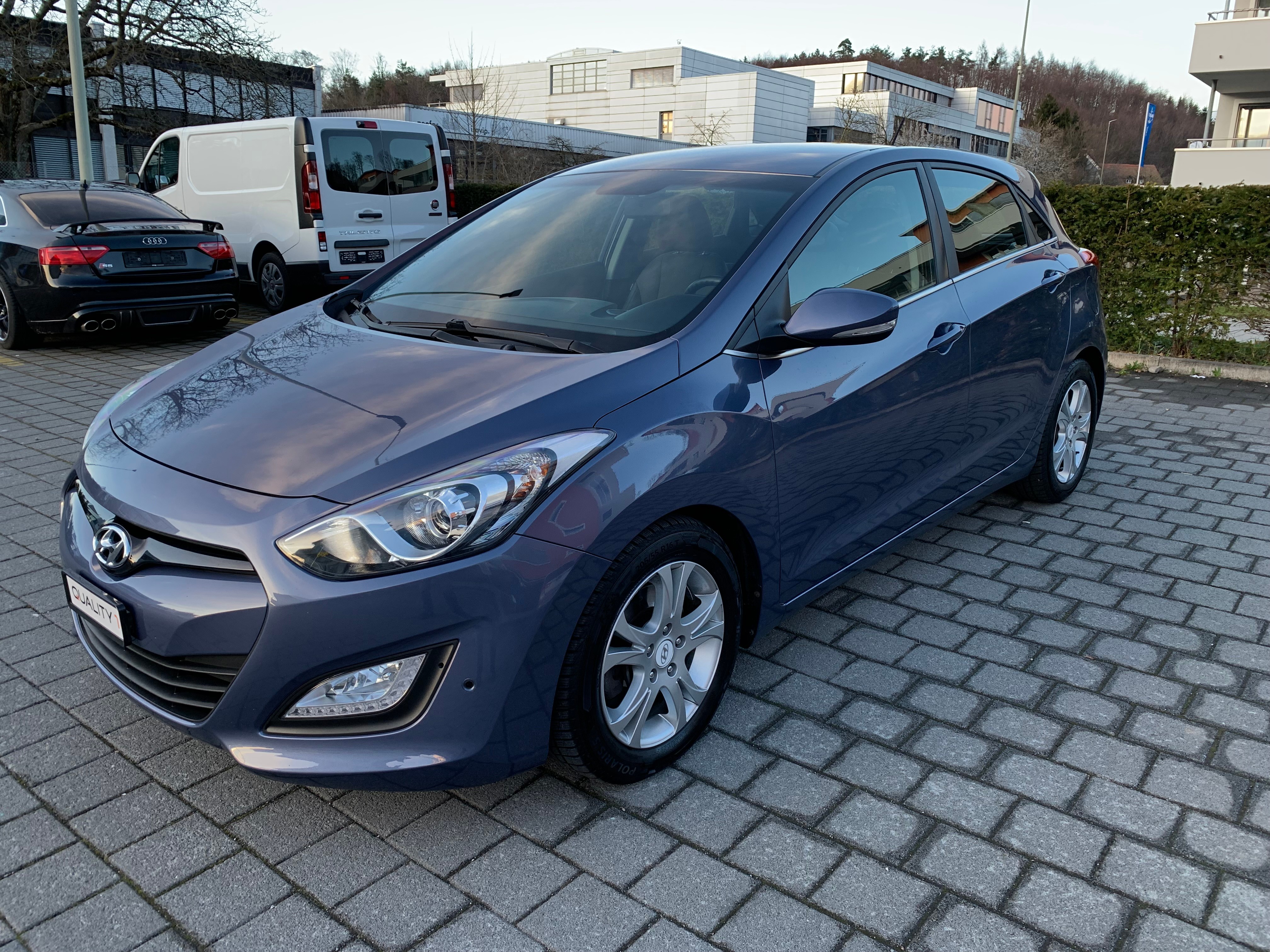 HYUNDAI i30 1.6 CRDi Style Automatic