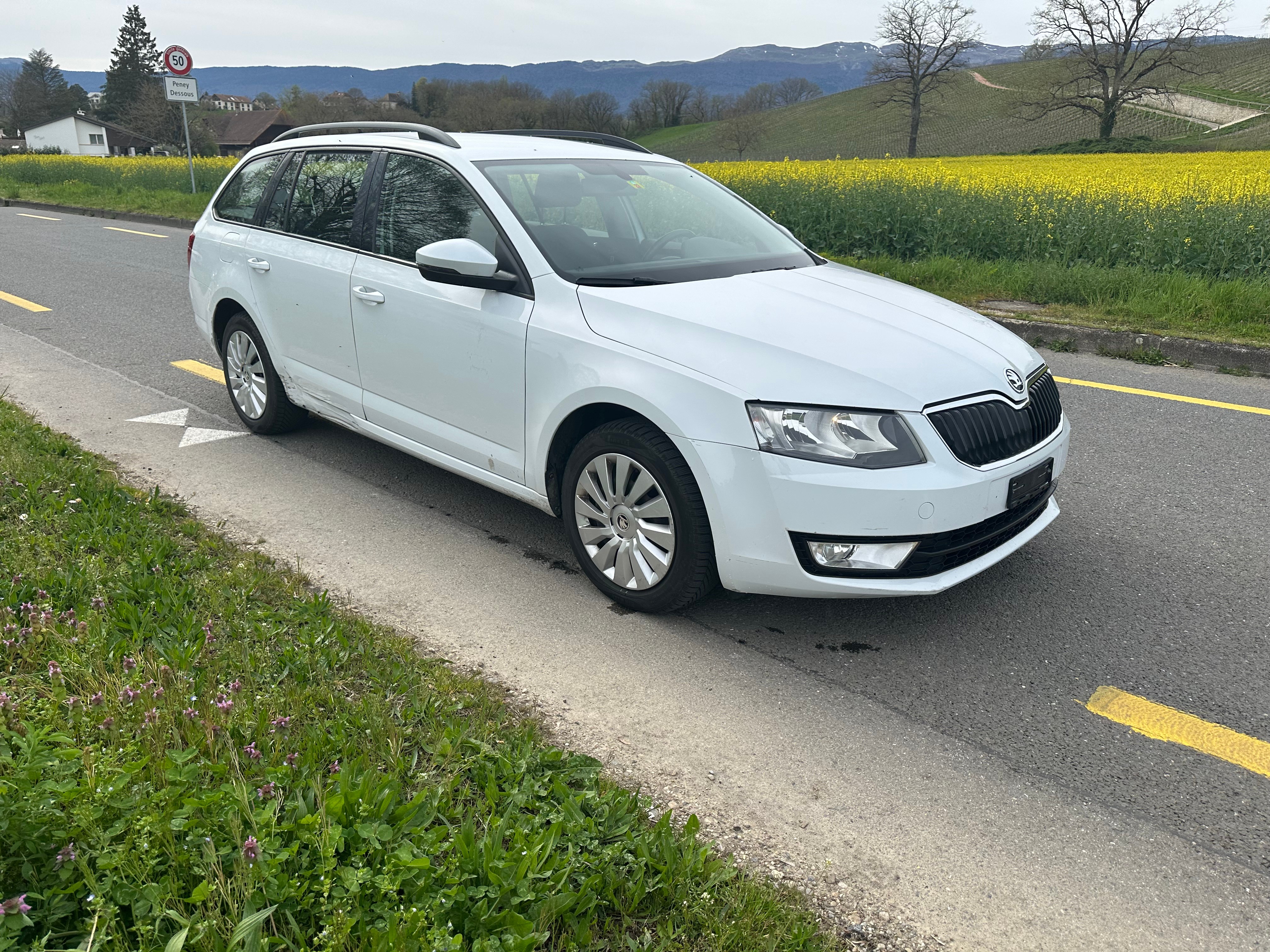 SKODA Octavia Combi 2.0 TDI Ambition 4x4 DSG