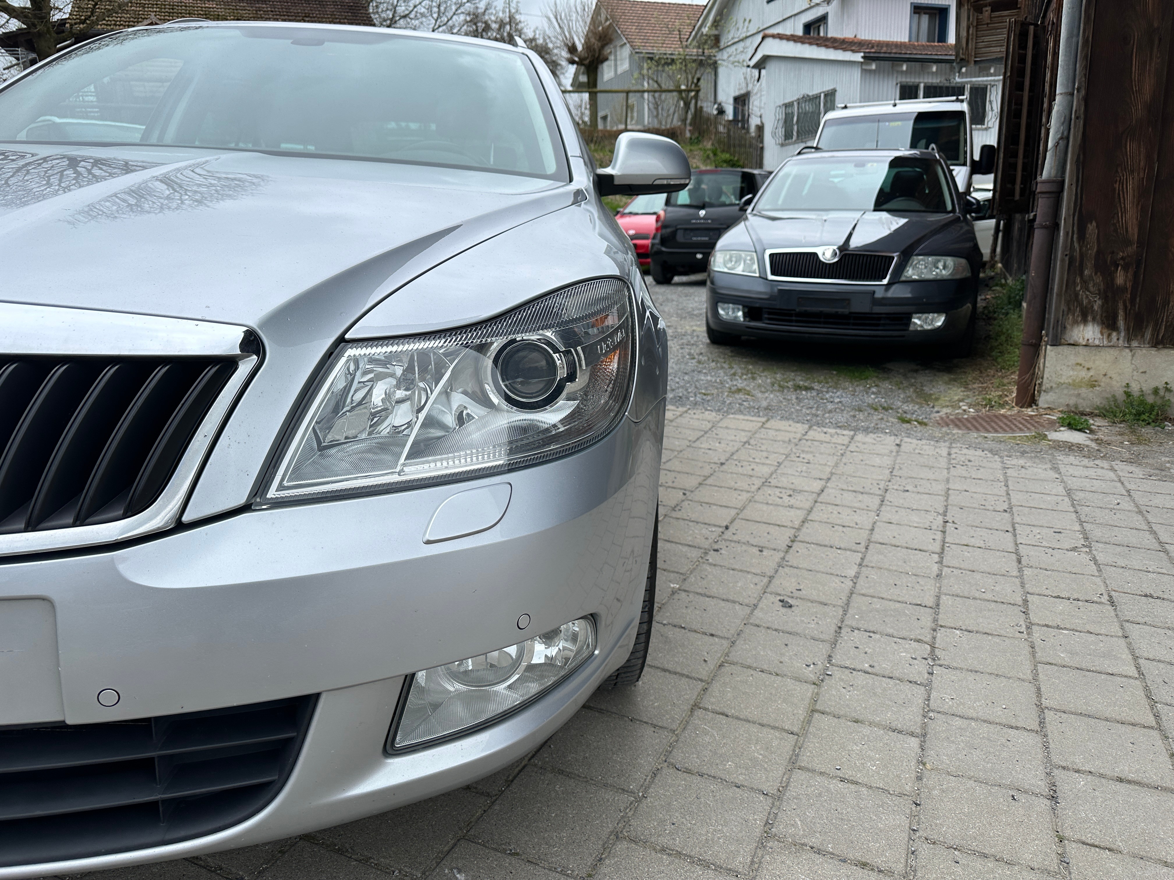 SKODA Octavia Combi 1.8 TSI Laurin & Klement 4x4