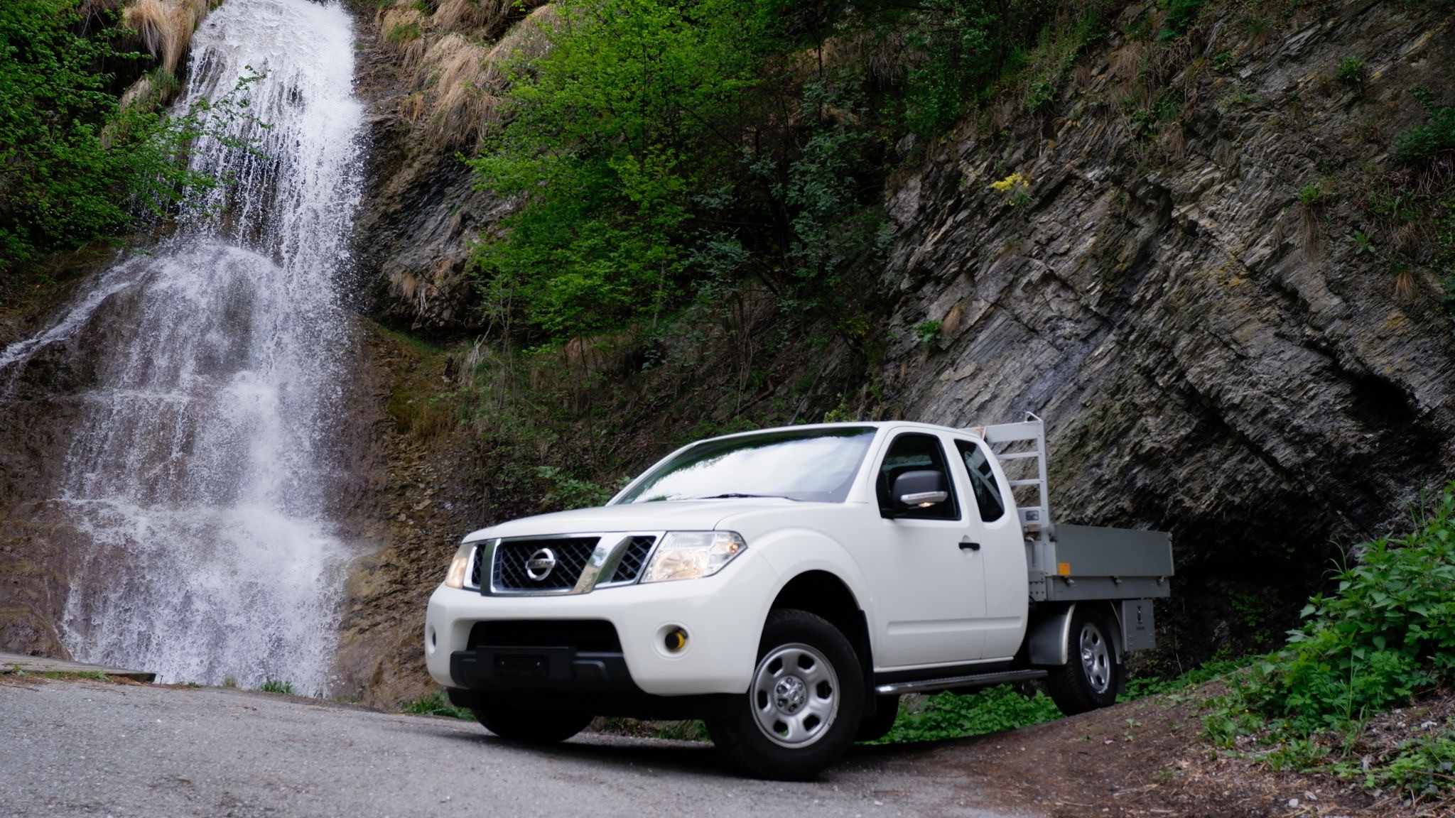 NISSAN Navara King Cab XE 2.5 dCi 4WD