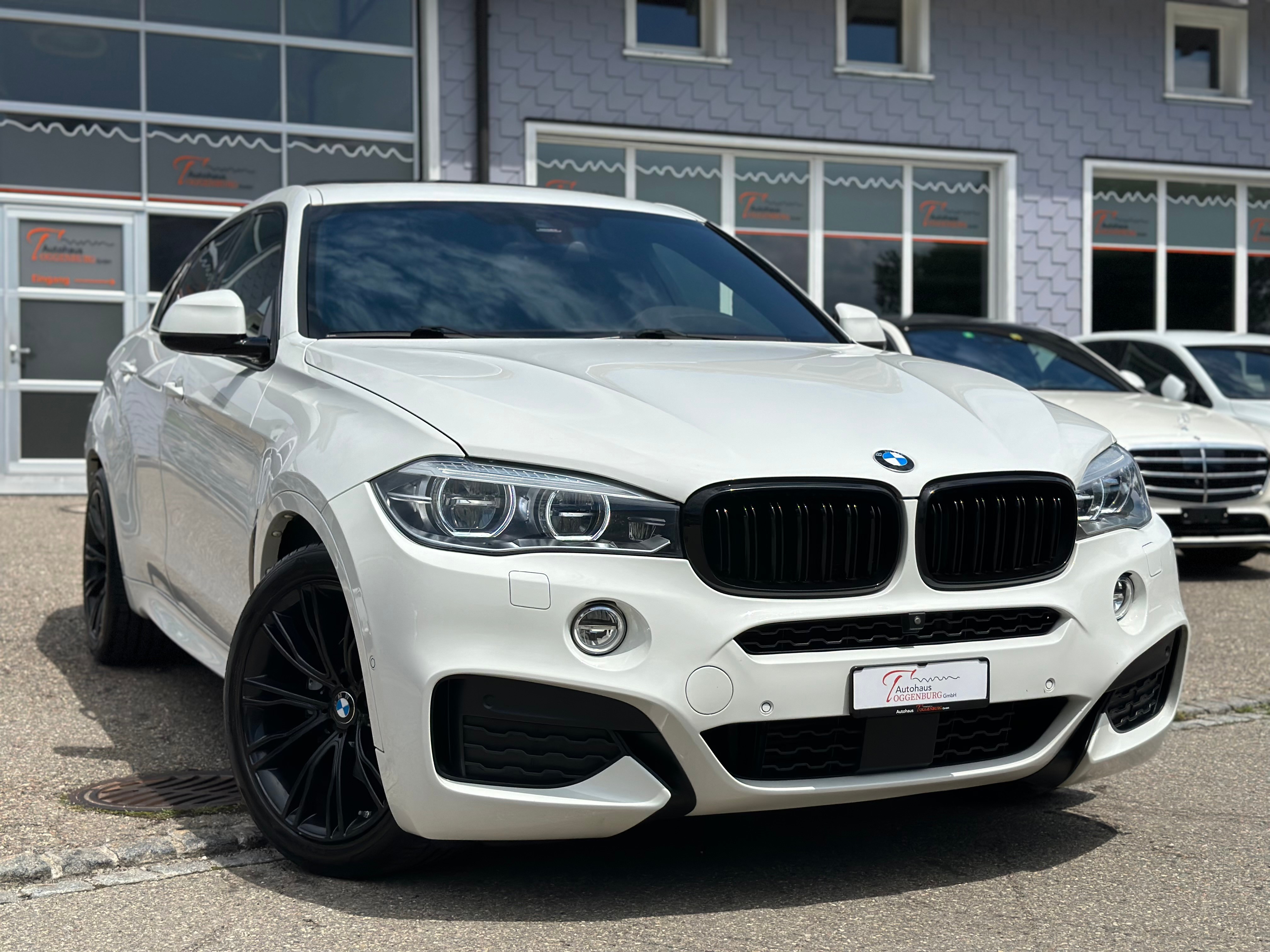 BMW X6 xDrive 40d Pure M Sport Steptronic *CH-Fahrzeug*