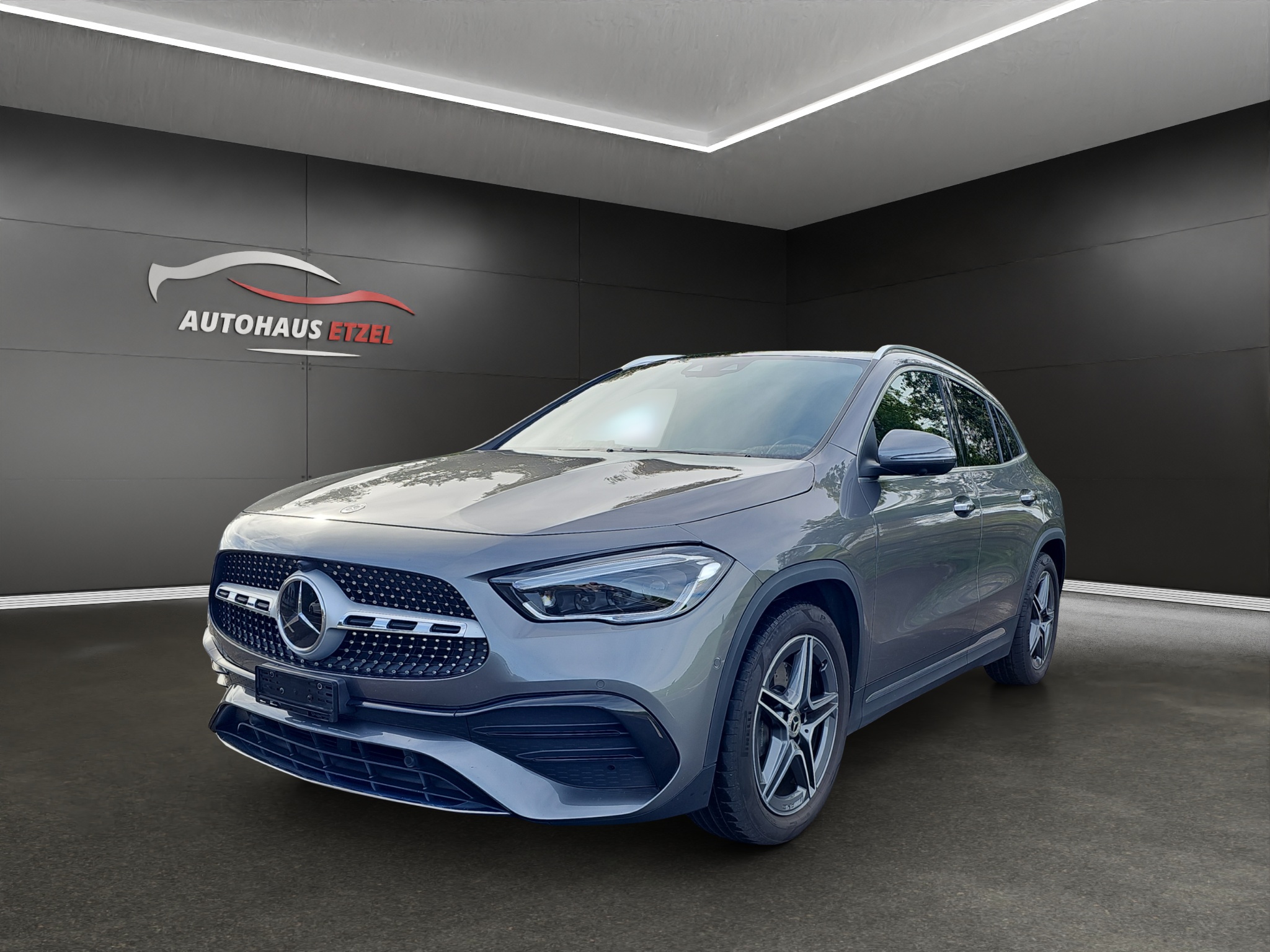 MERCEDES-BENZ GLA 250 4Matic AMG Line 8G-DCT