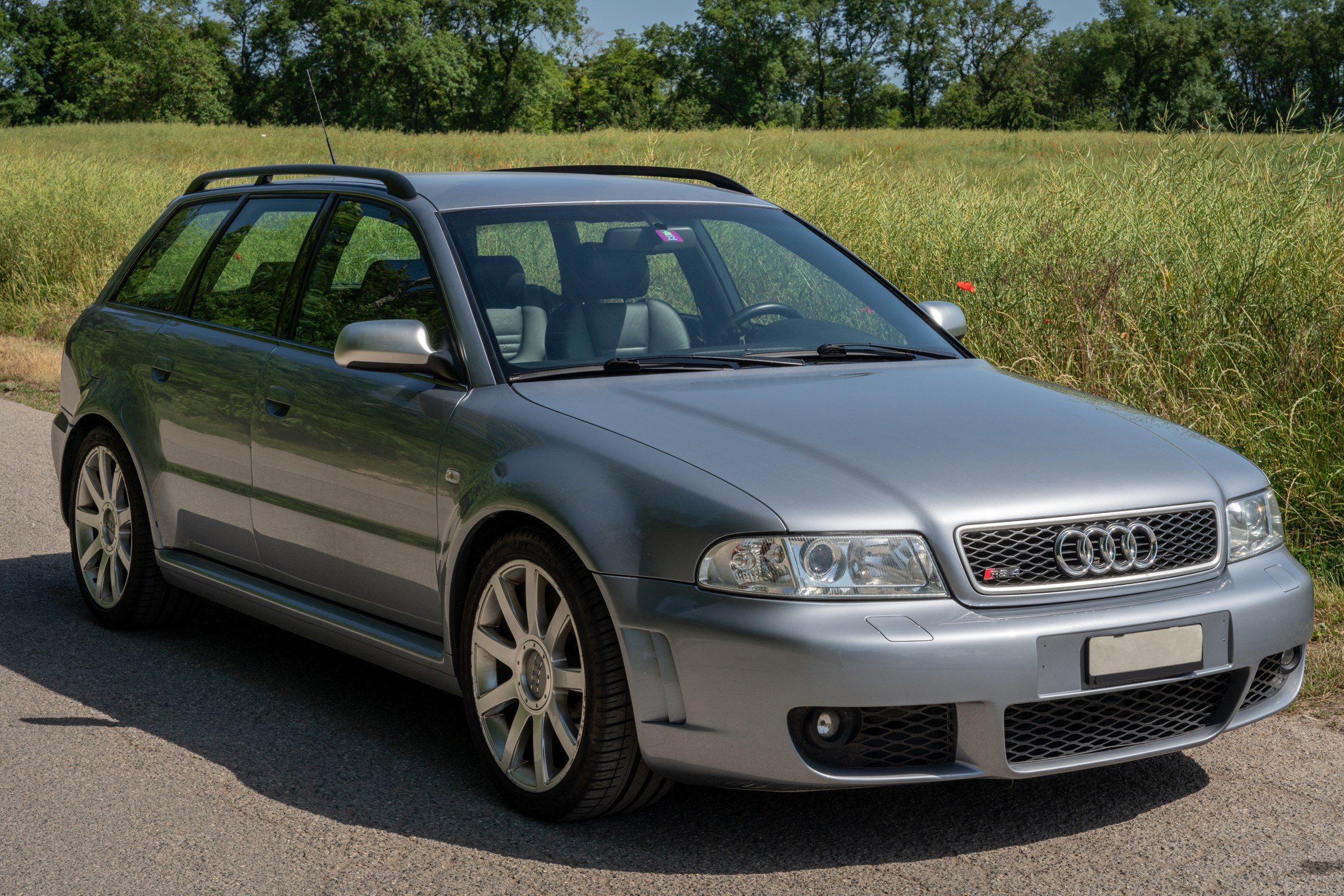 AUDI RS4 Avant quattro