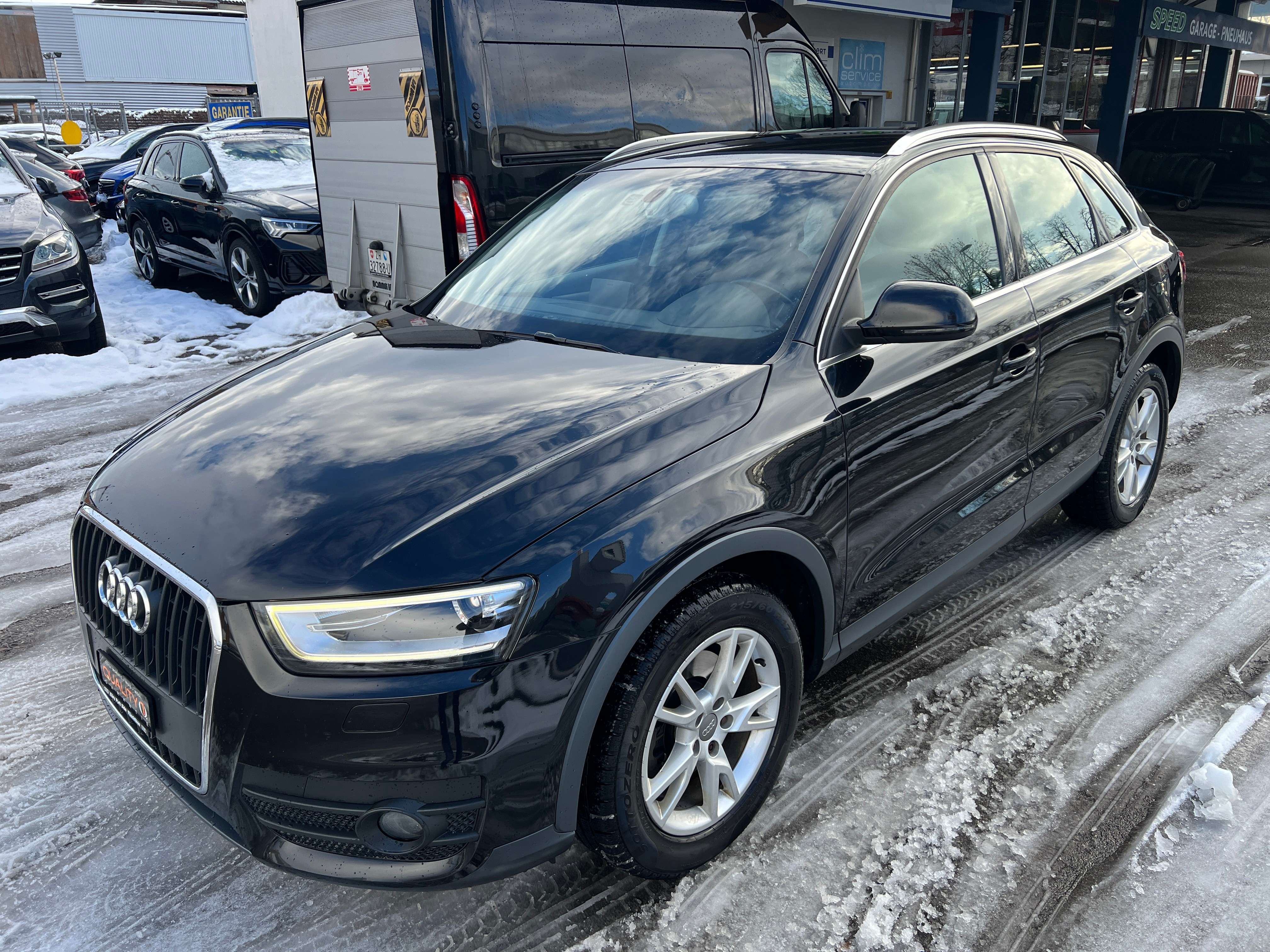 AUDI Q3 2.0 TDI quattro S-tronic