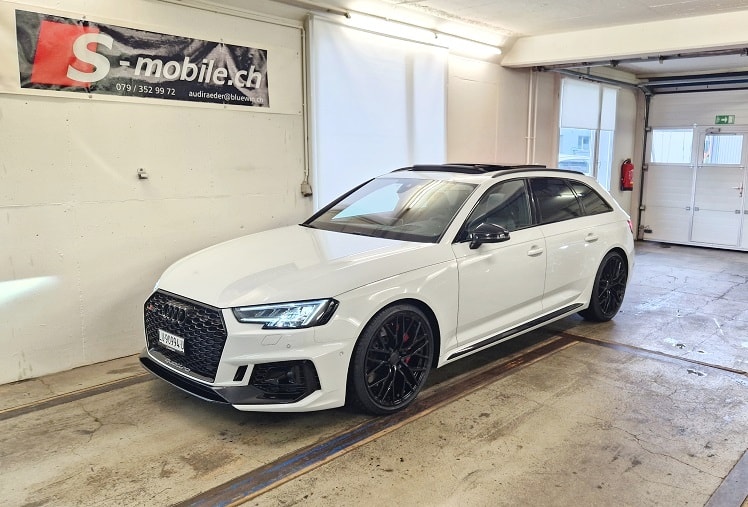 AUDI RS4 Avant 2.9 TFSI quattro tiptronic