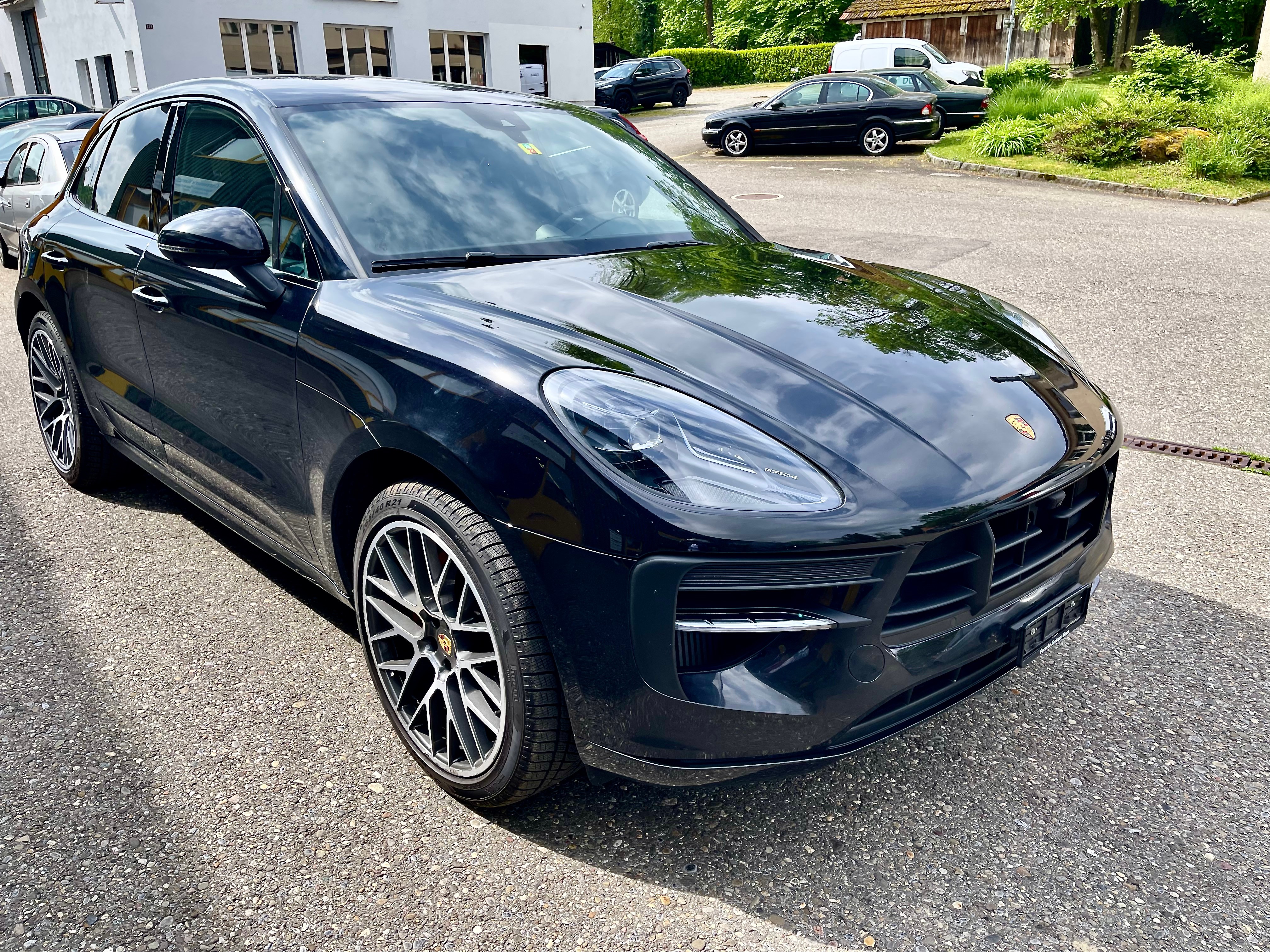 PORSCHE Macan GTS PDK