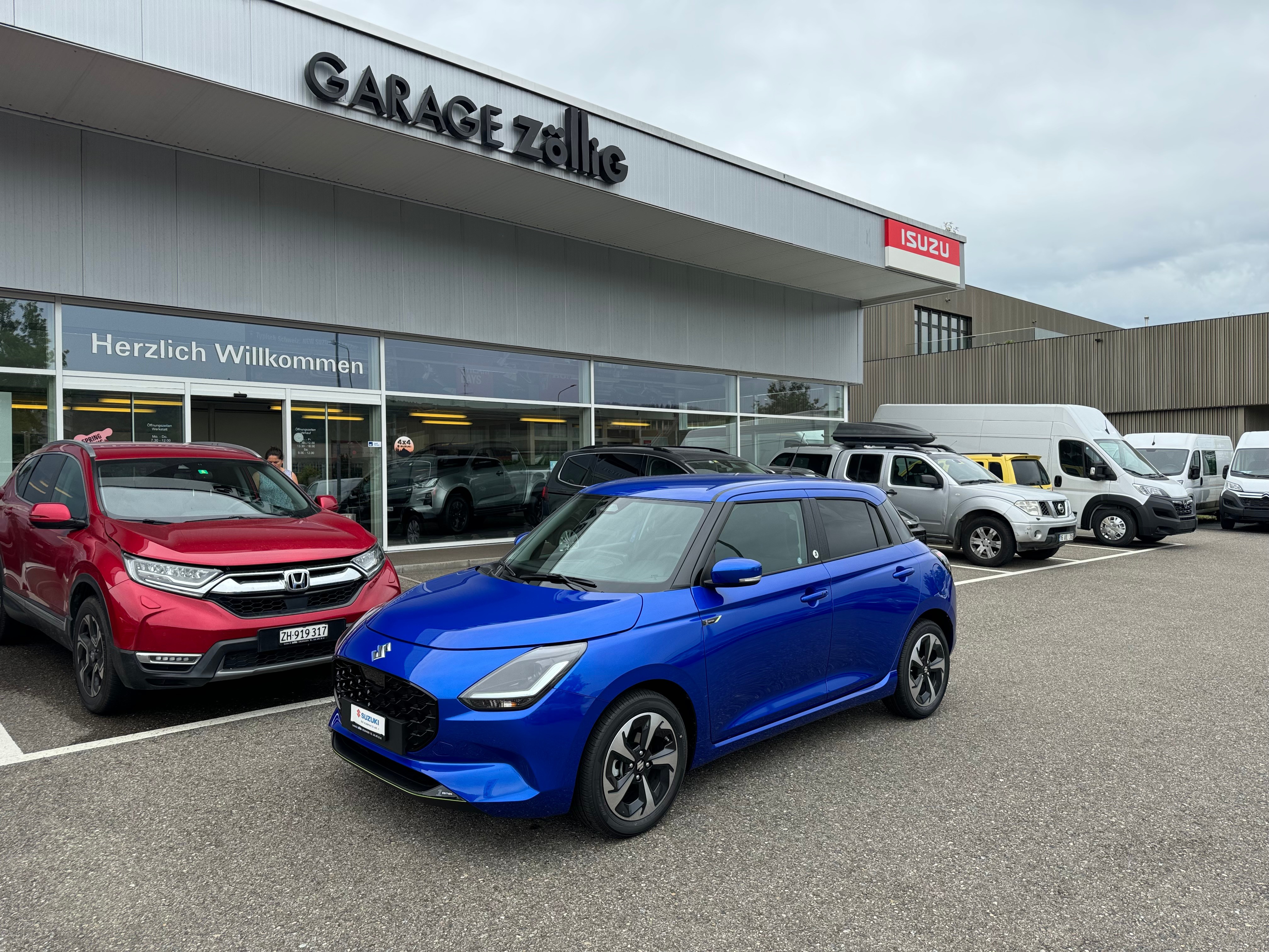 SUZUKI Swift 1.2 1st Edition Top Hybrid CVT