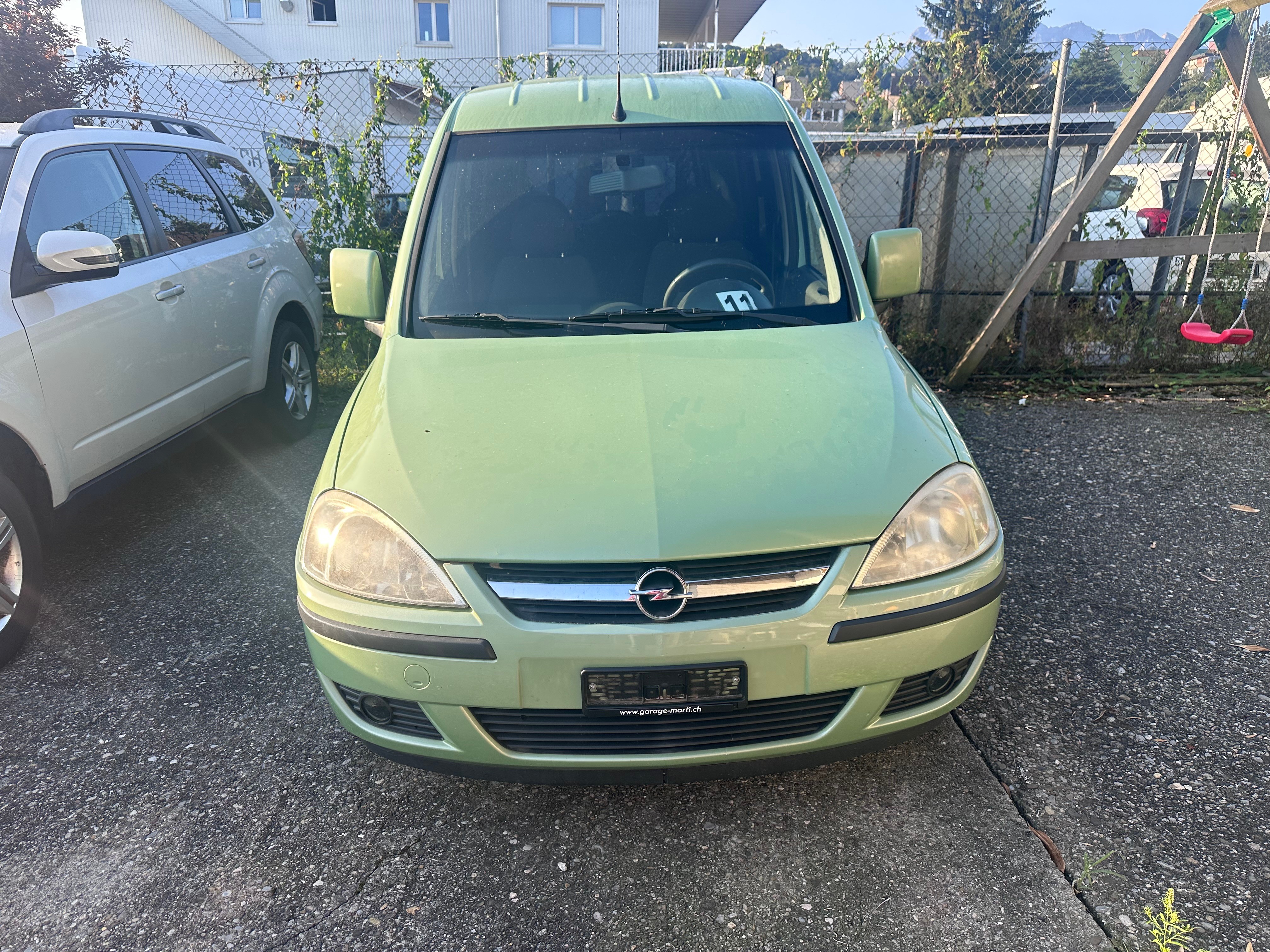 OPEL Combo 1.4 TP (Essentia)