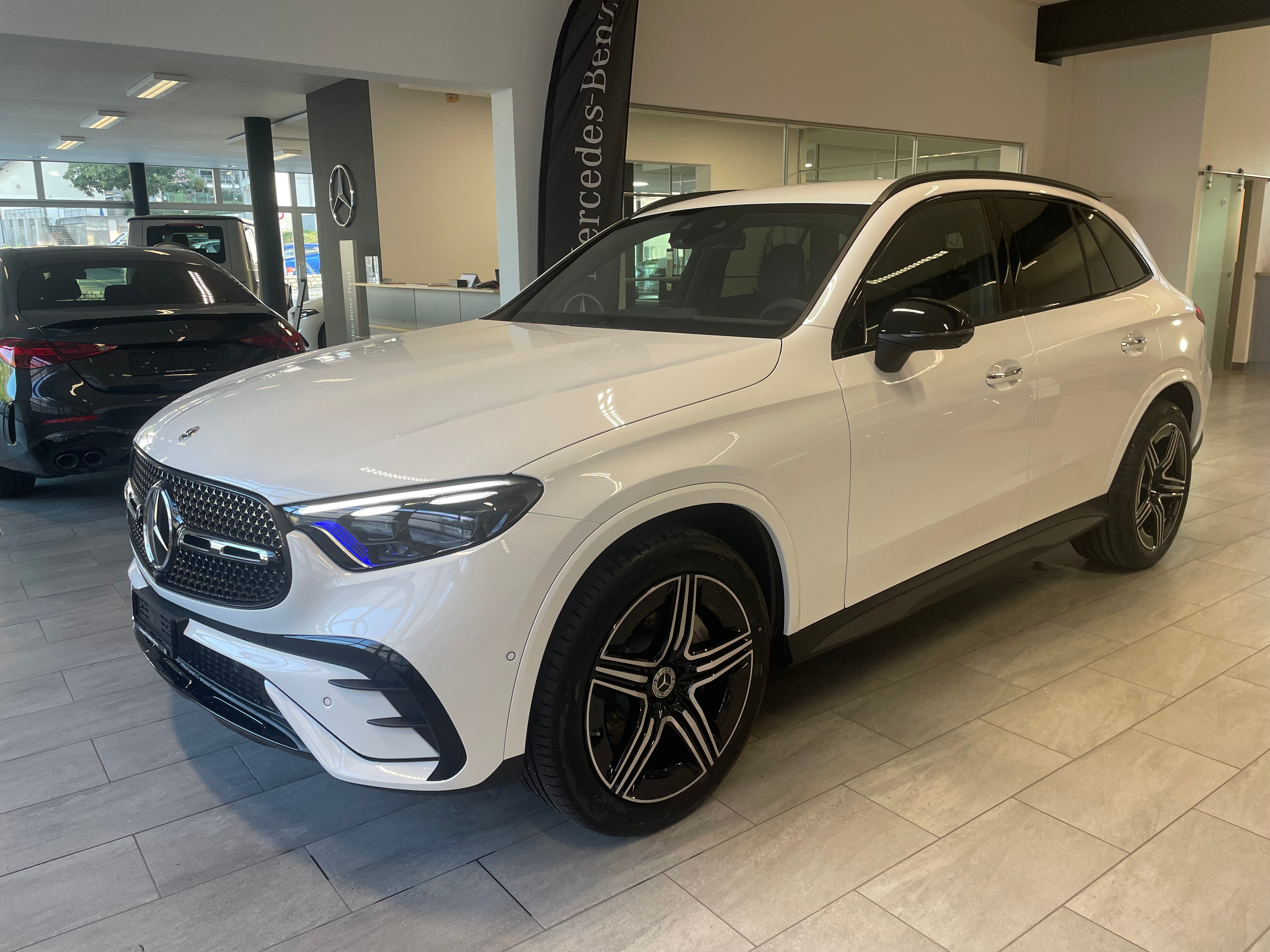 MERCEDES-BENZ GLC 300 4Matic 9G-Tronic