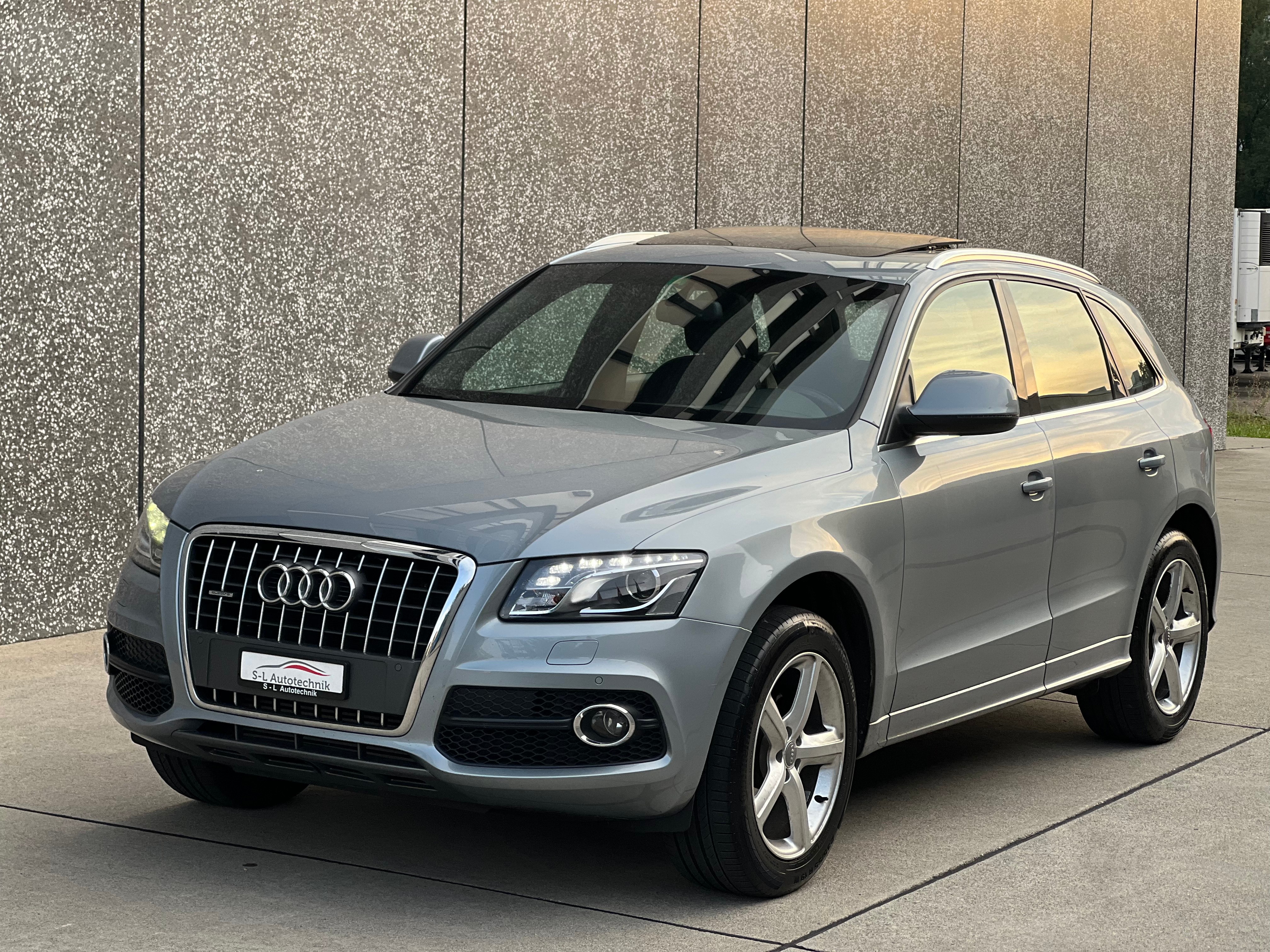 AUDI Q5 2.0 TFSI quattro S-tronic