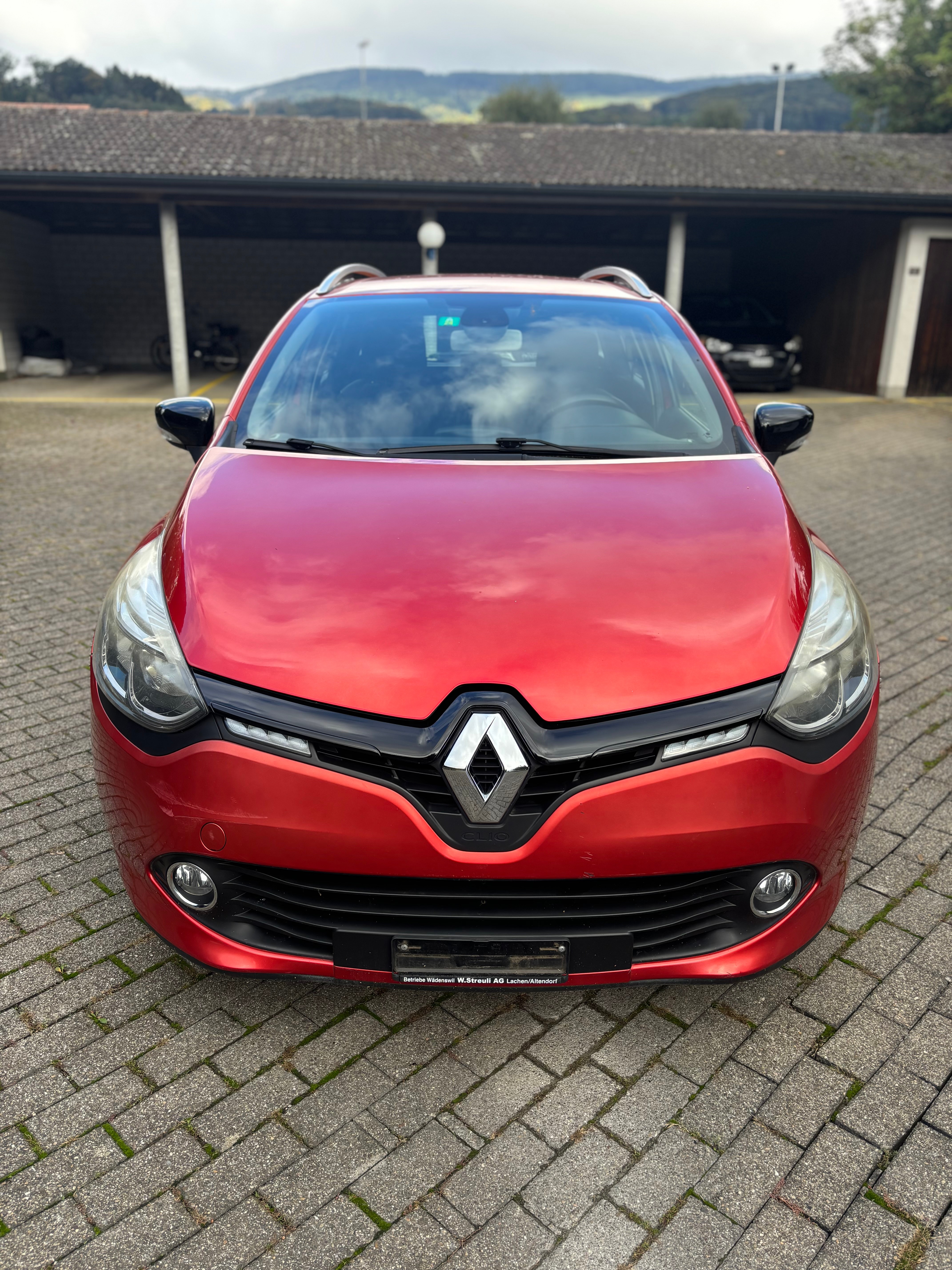 RENAULT Clio Grandtour 0.9 12V Swiss Edition