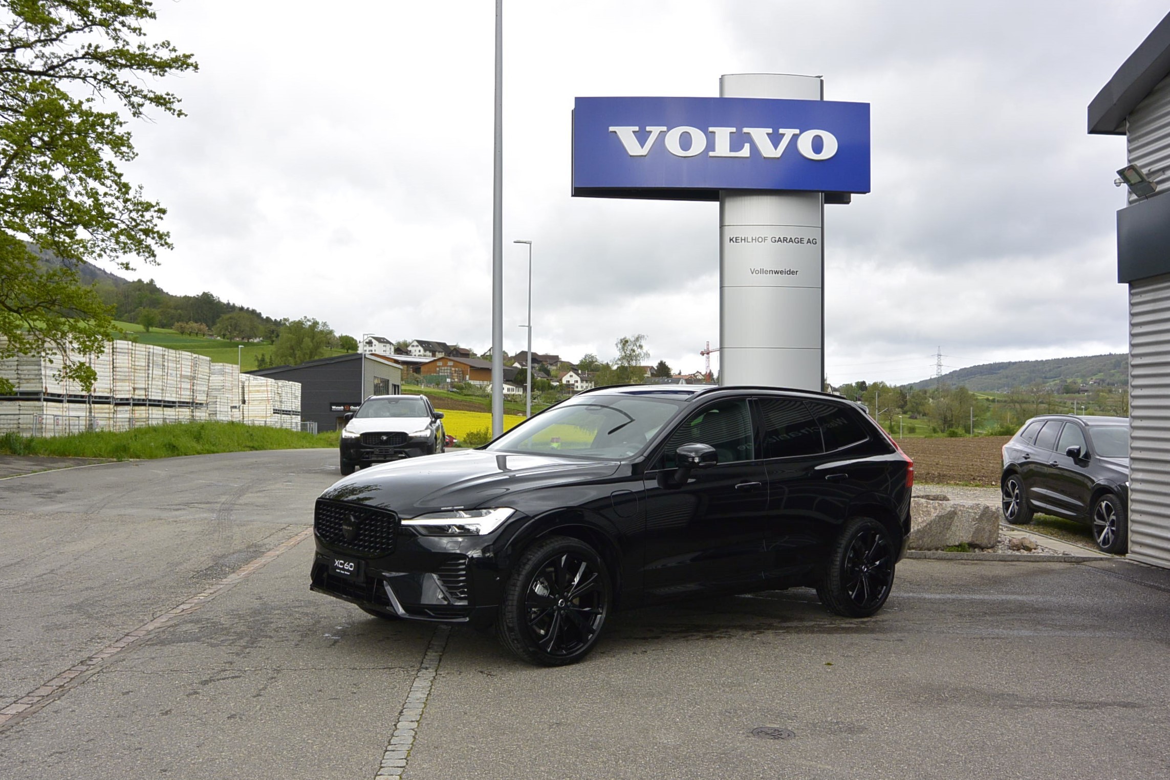 VOLVO XC60 T8 eAWD Black Ed