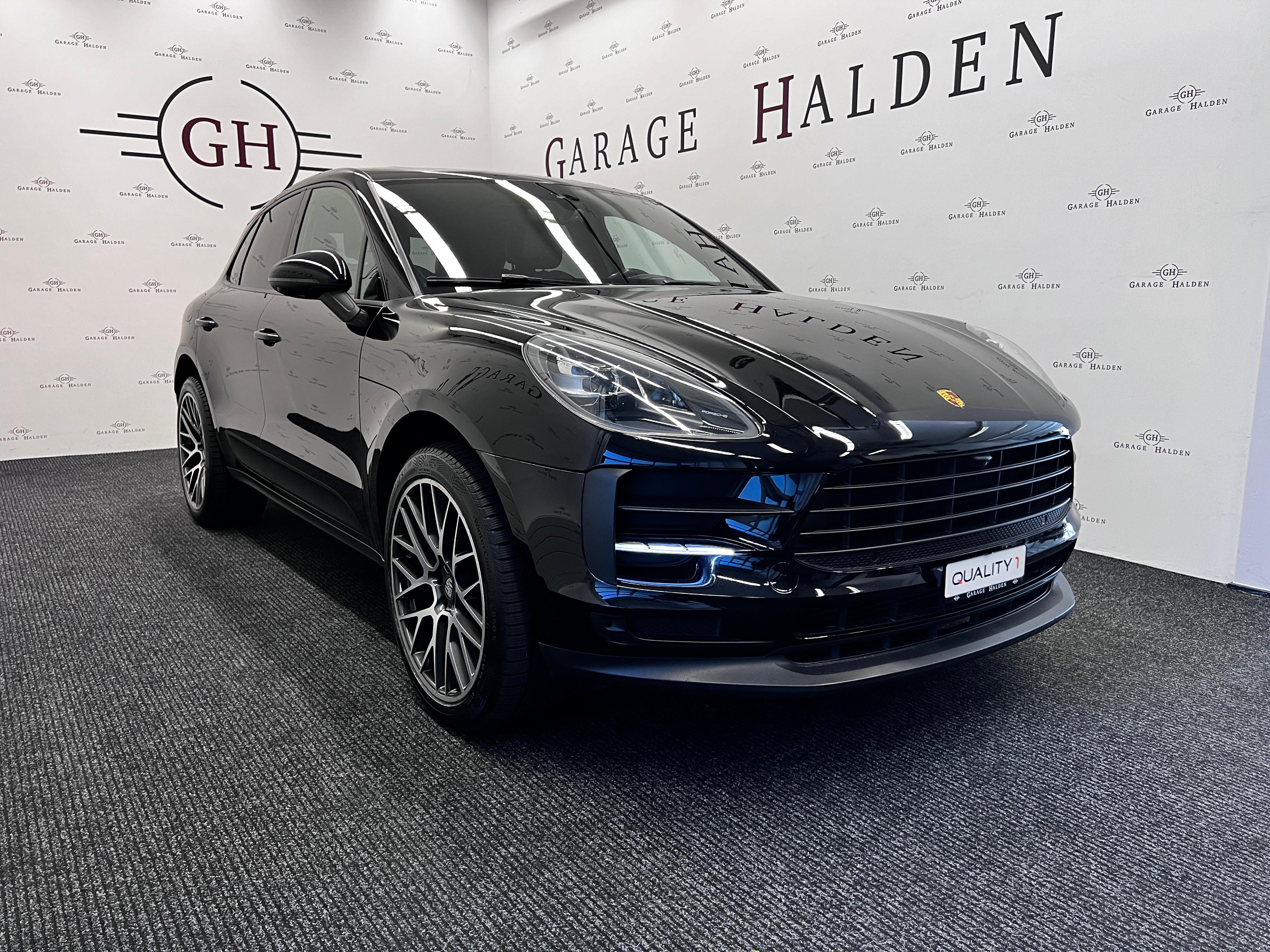 PORSCHE Macan PDK