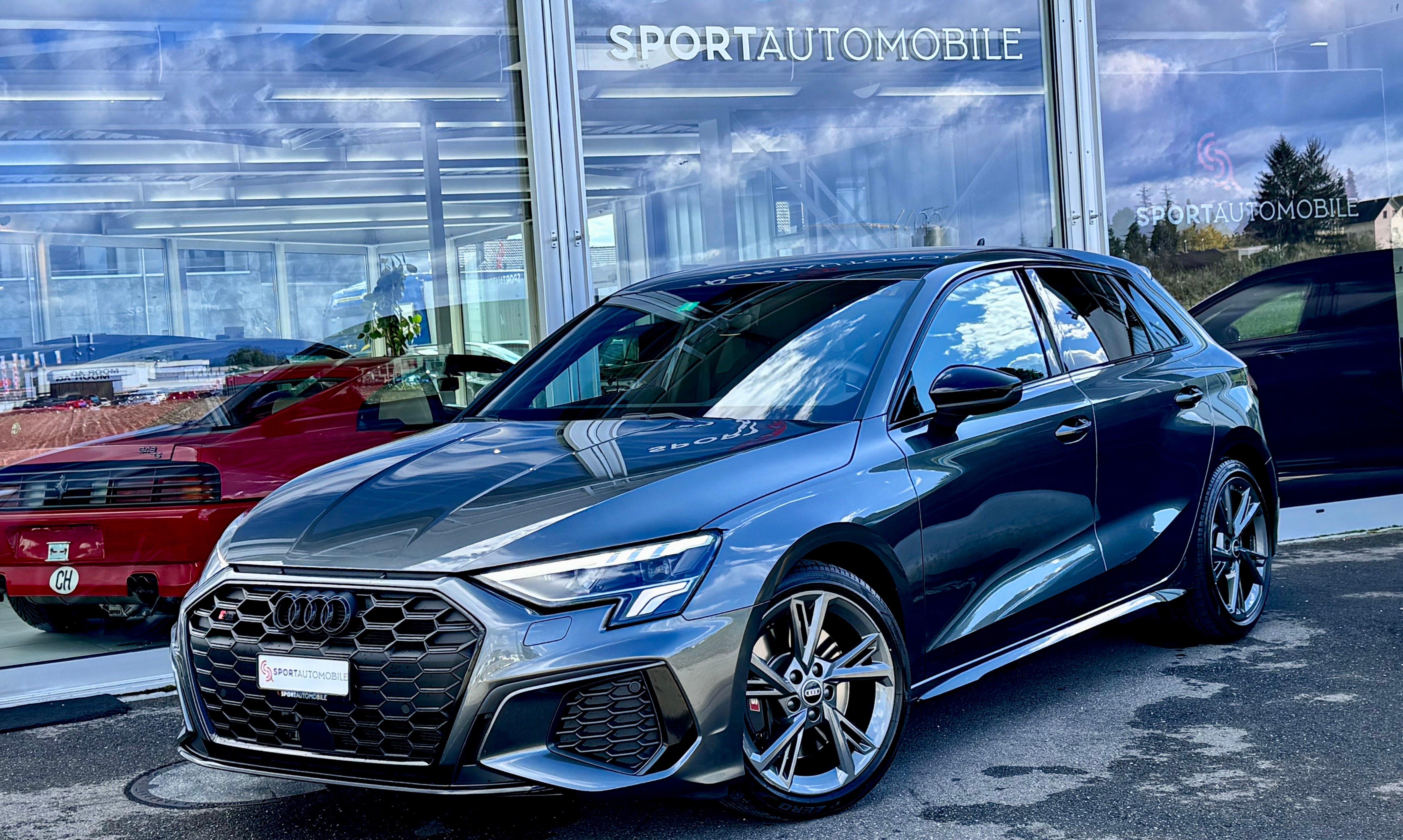 AUDI S3 Sportback 2.0 TFSI quattro S-tronic *CH Auto Gratis Service*