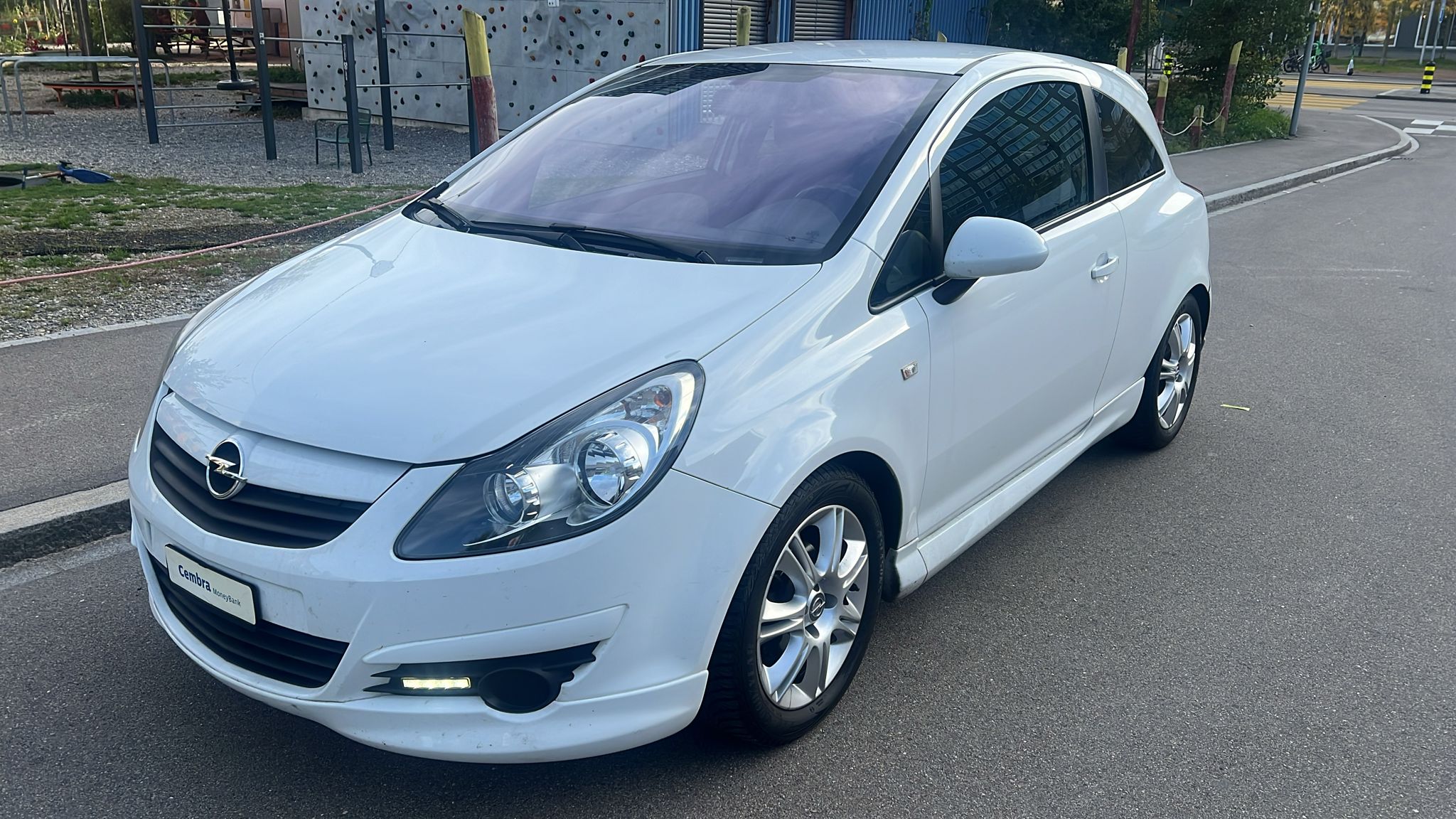 OPEL Corsa 1.4 TP Anniversary