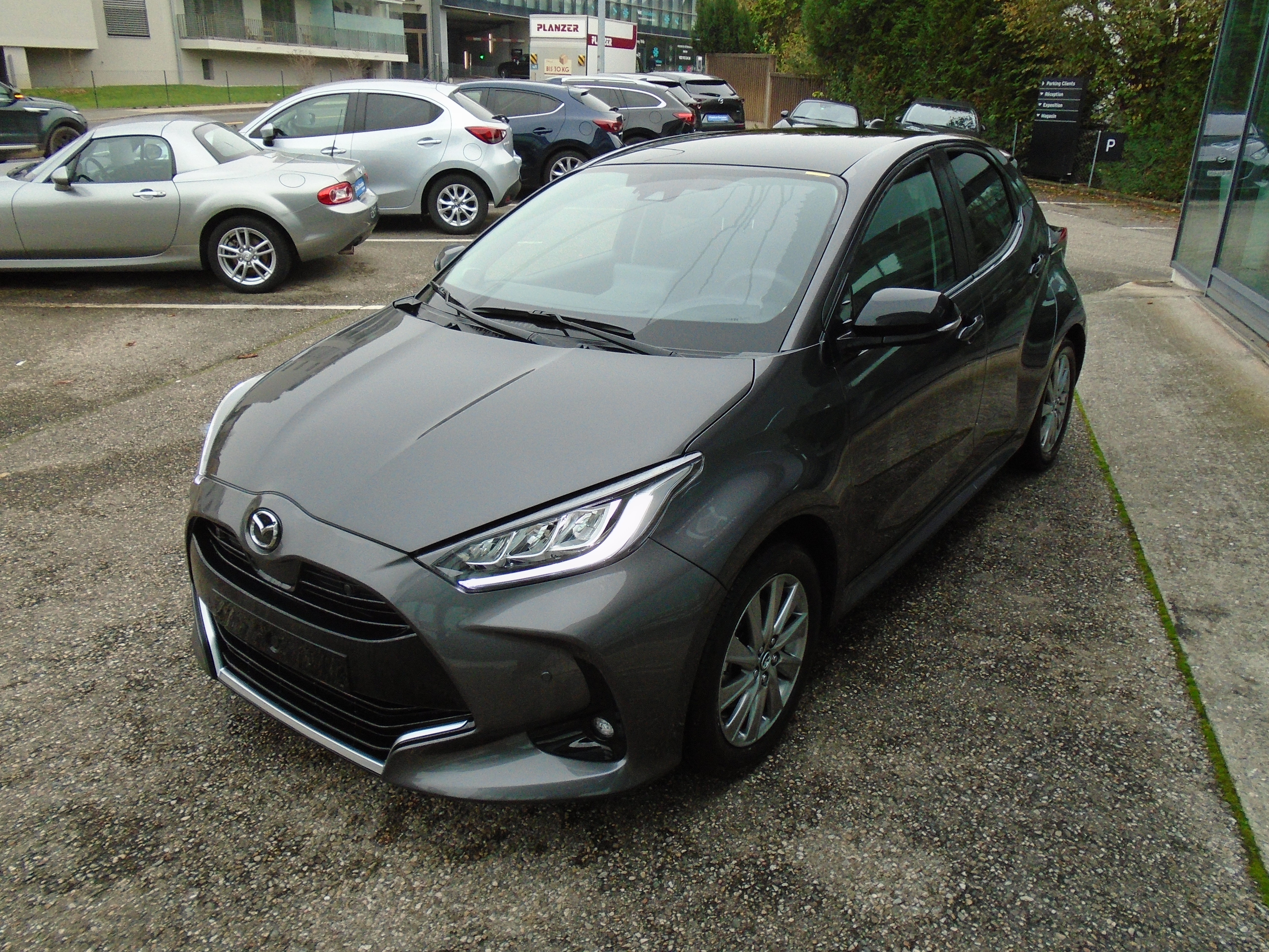 MAZDA 2 Hybrid Select