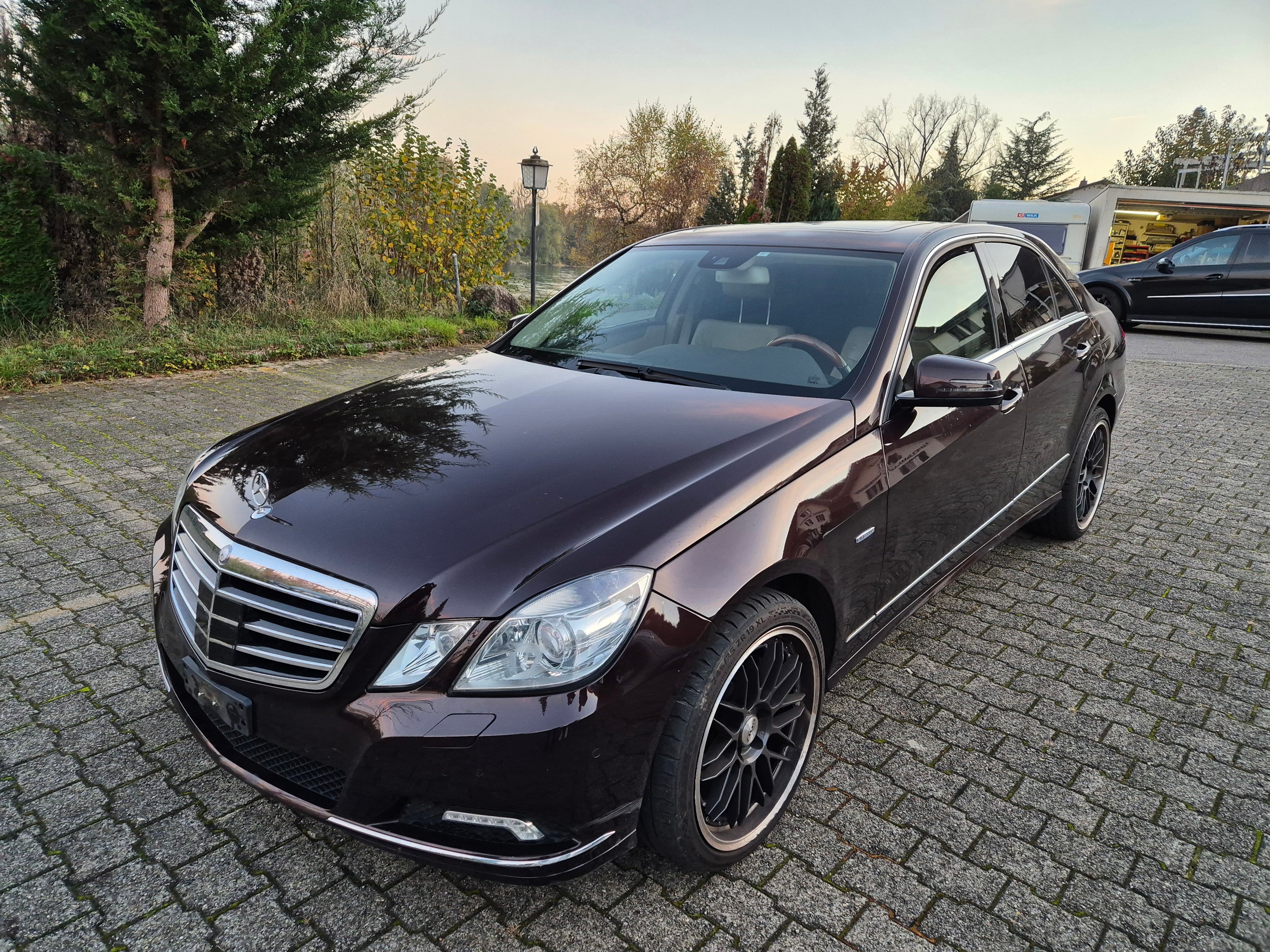 MERCEDES-BENZ E 350 CDI BlueEfficiency Elégance 4Matic 7G-Tronic