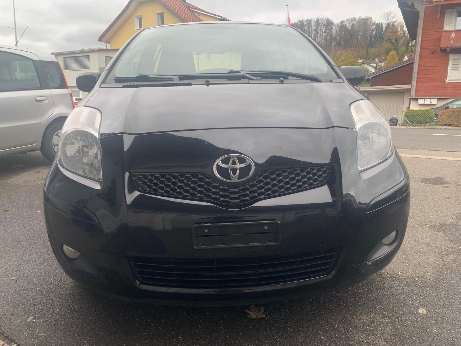 TOYOTA Yaris 1.33 Linea Sol