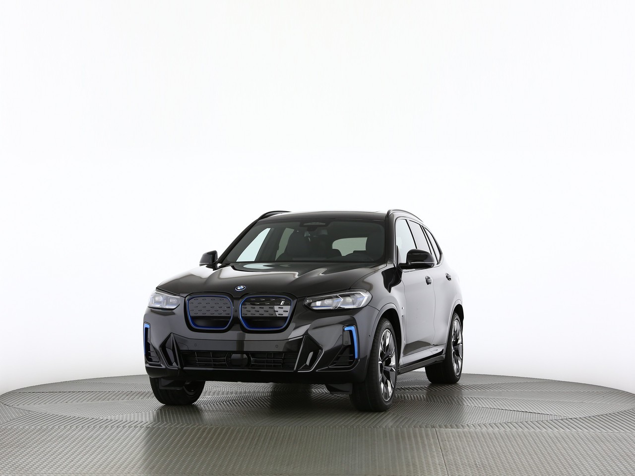 BMW iX3 Impressive