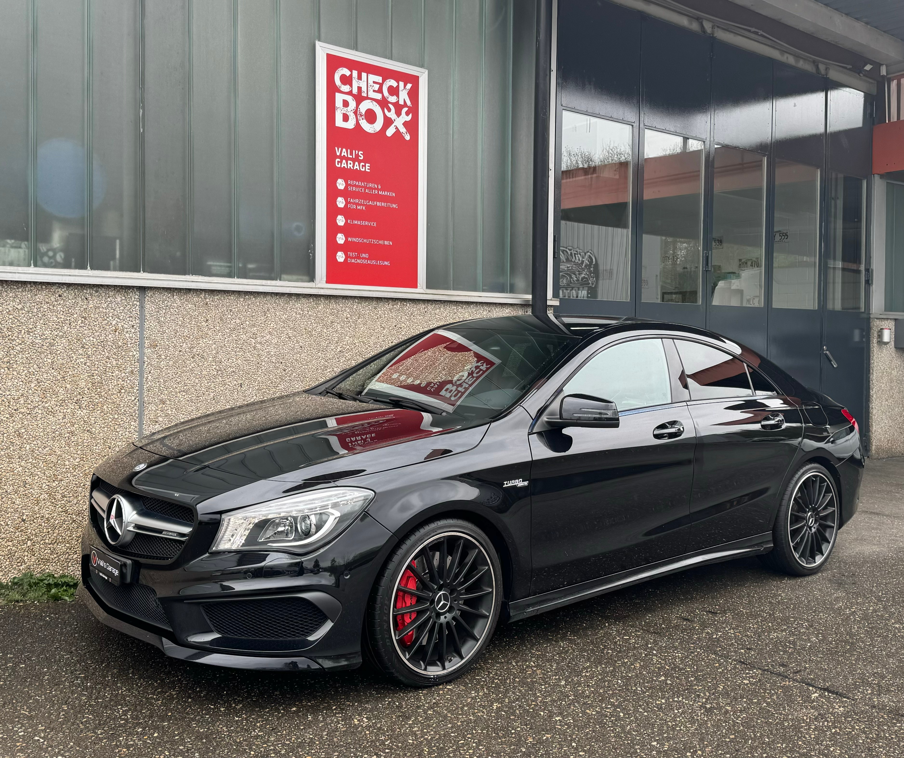 MERCEDES-BENZ CLA 45 AMG 4Matic Speedshift