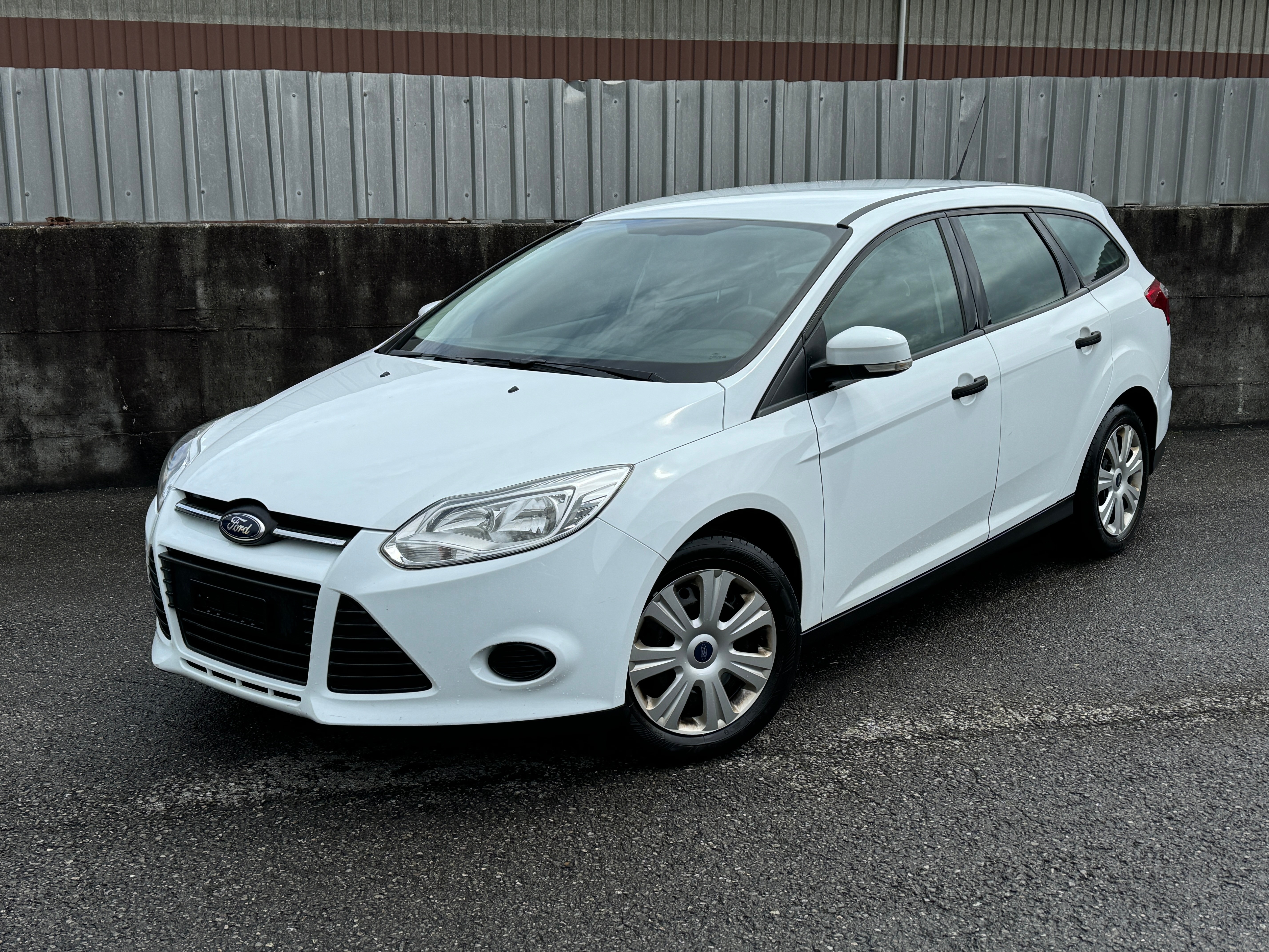 FORD Focus 1.0 SCTi Ambiente