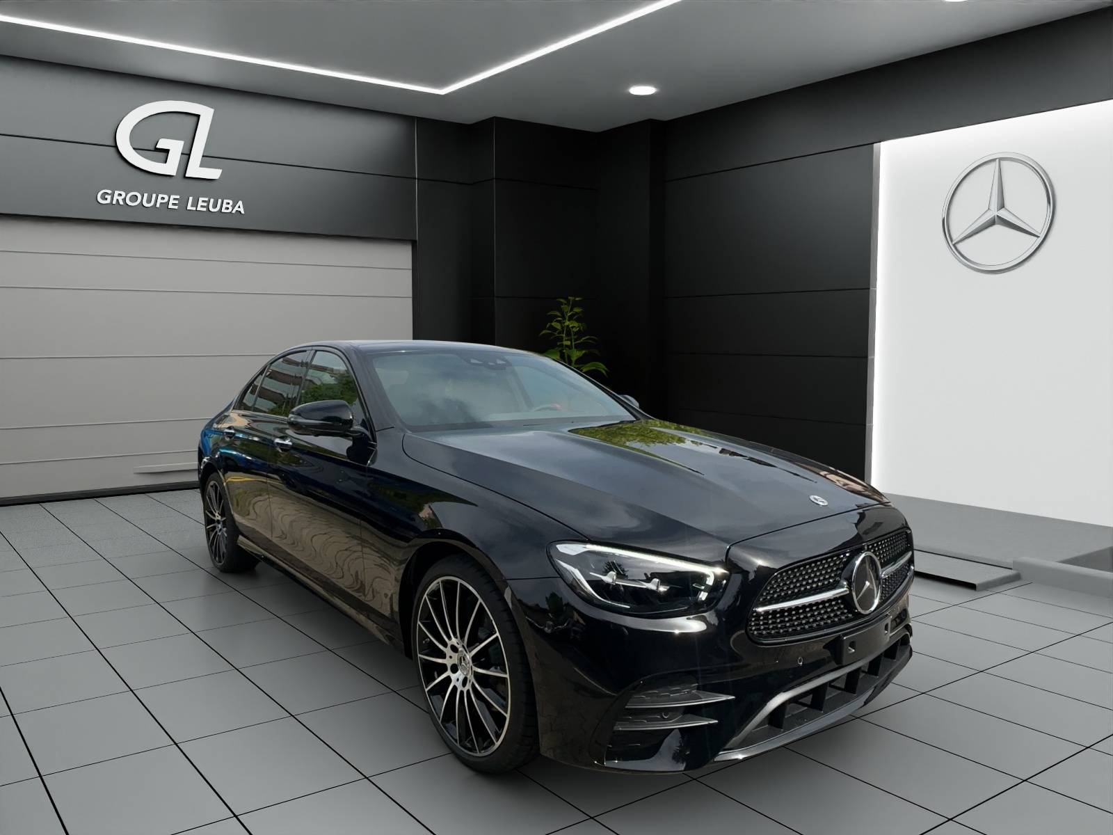 MERCEDES-BENZ E 220 d 4Matic AMG Line 9G-Tronic