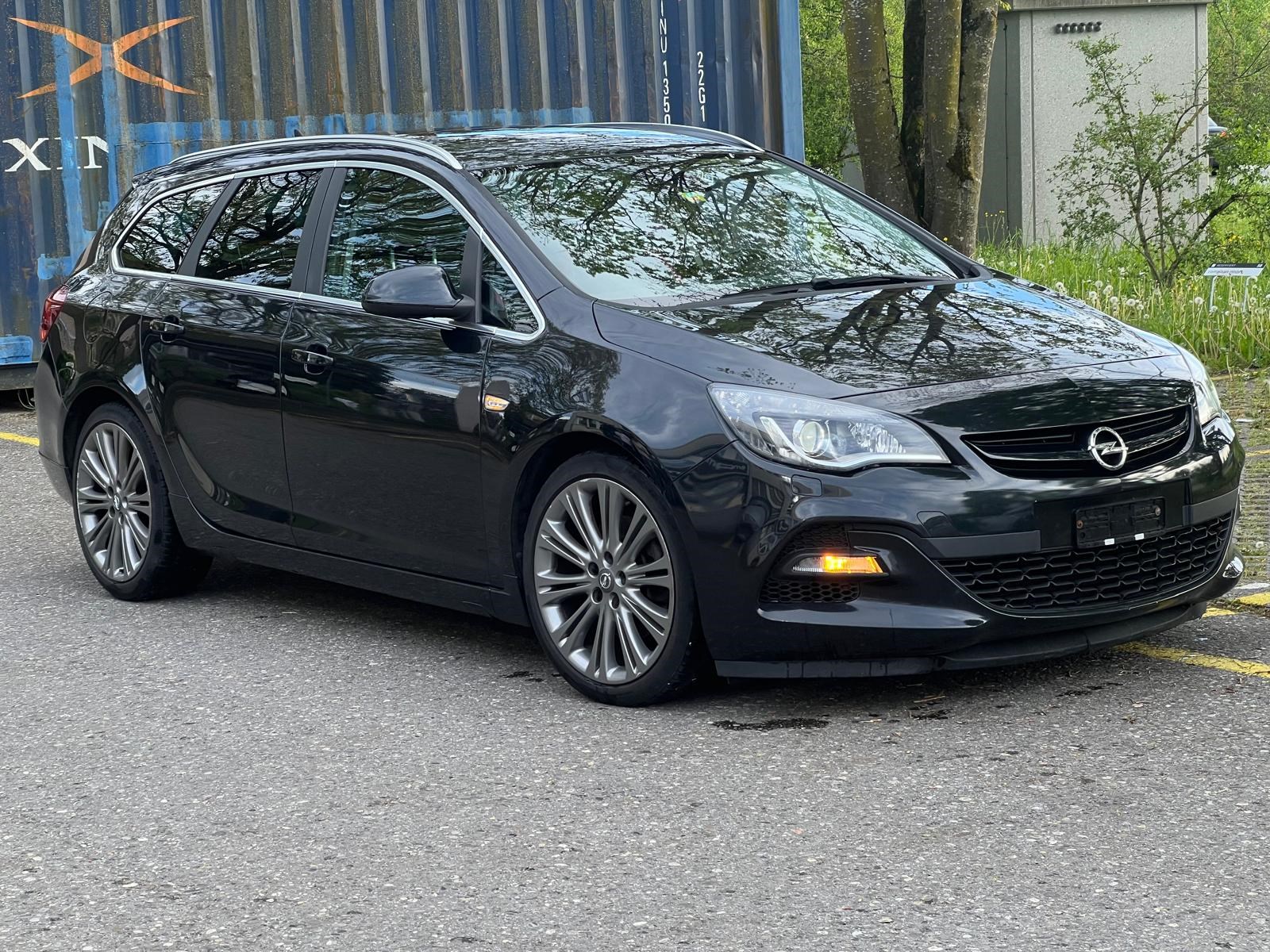 OPEL Astra SportsTourer 2.0 CDTi BiTurbo