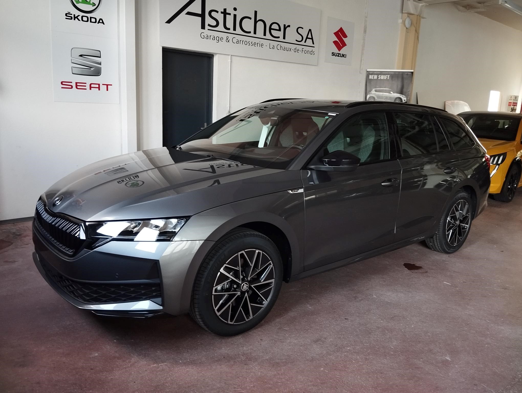 SKODA Octavia Combi 1.5 TSI mHEV DSG Sport Line