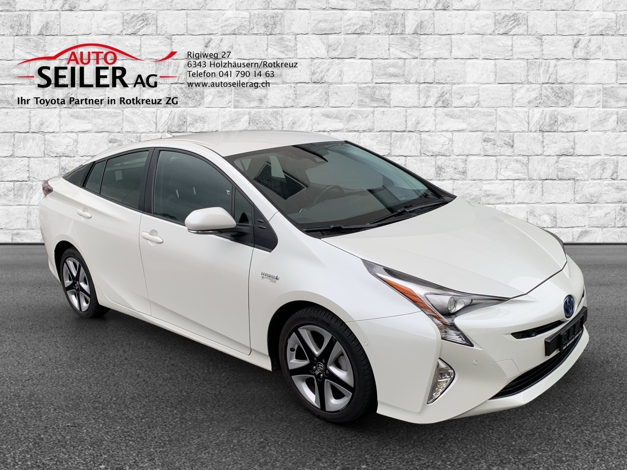 TOYOTA Prius 1.8 VVT-i HSD Sol Premium