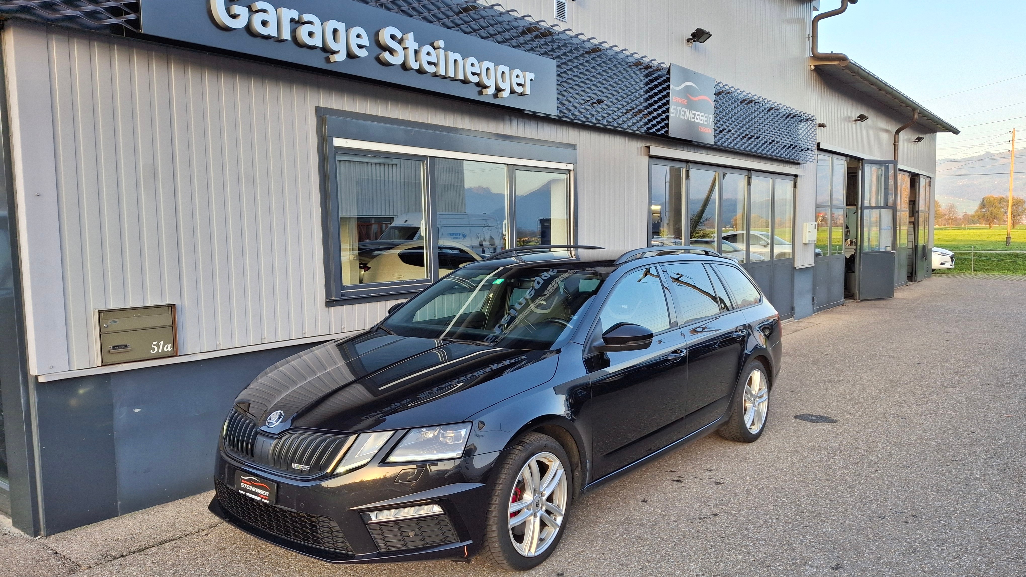 SKODA Octavia Combi 2.0 TDI RS DSG