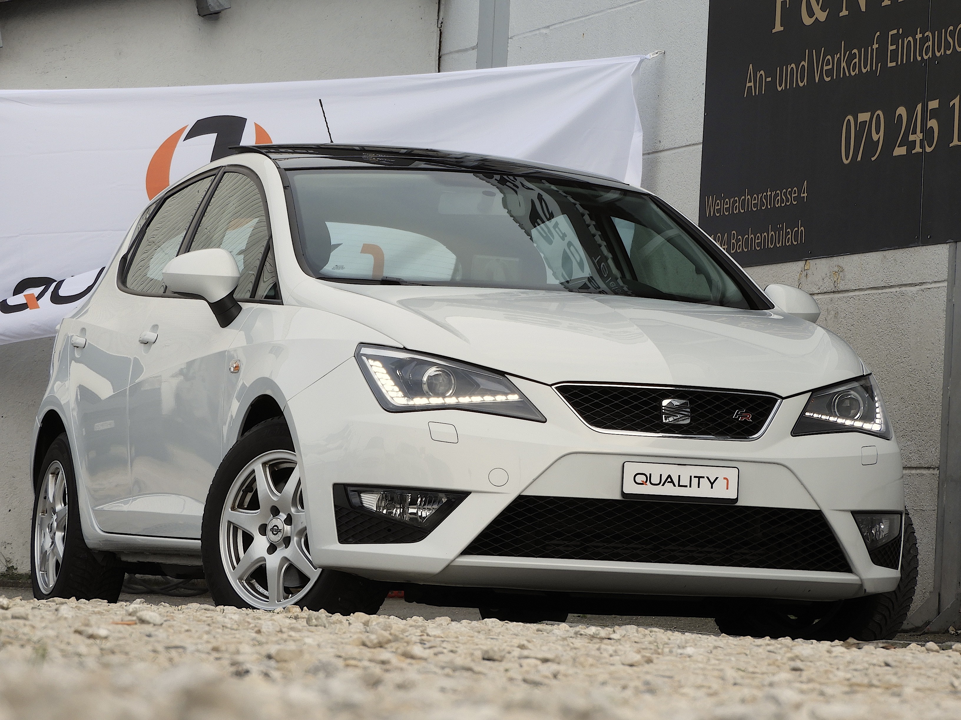 SEAT Ibiza 1.4 TSI FR DSG I Ab MFK + Service I 8-fach Leichtm. I Garantie inkl. I Navi I LED I Xenon I PDC I Panorama