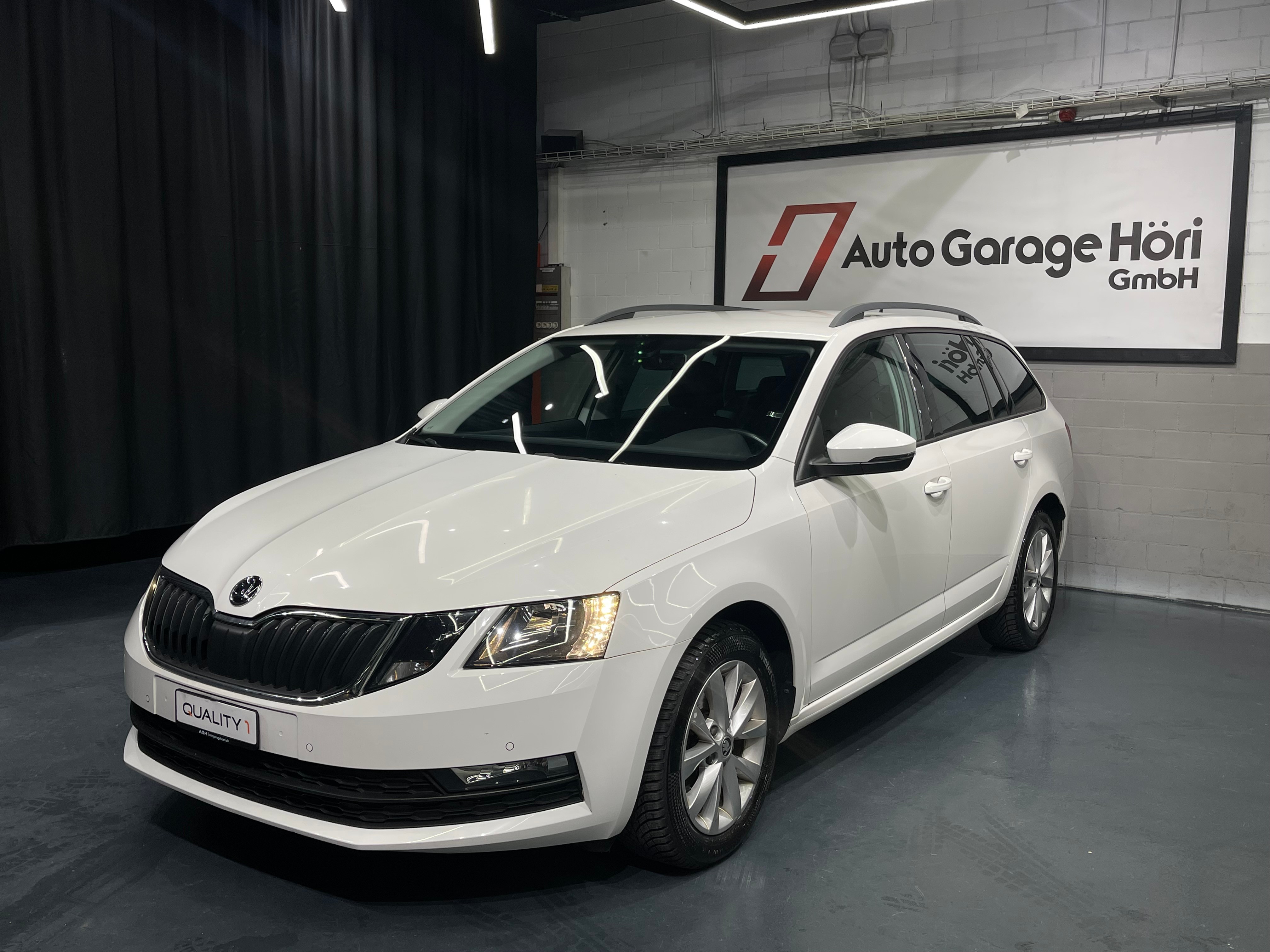 SKODA Octavia Combi 2.0 TDI Ambition 4x4