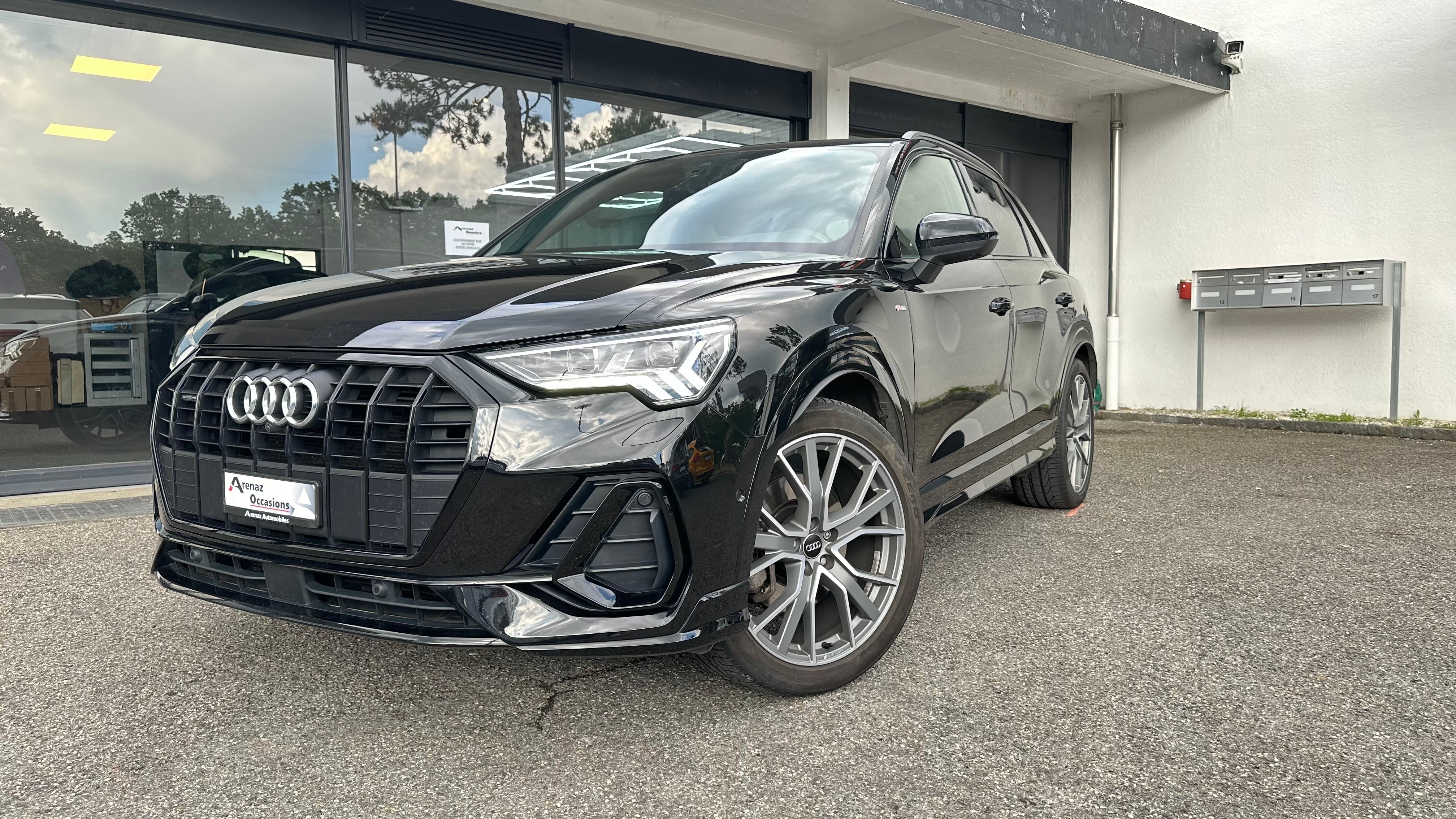 AUDI Q3 45 TFSI quattro S-tronic