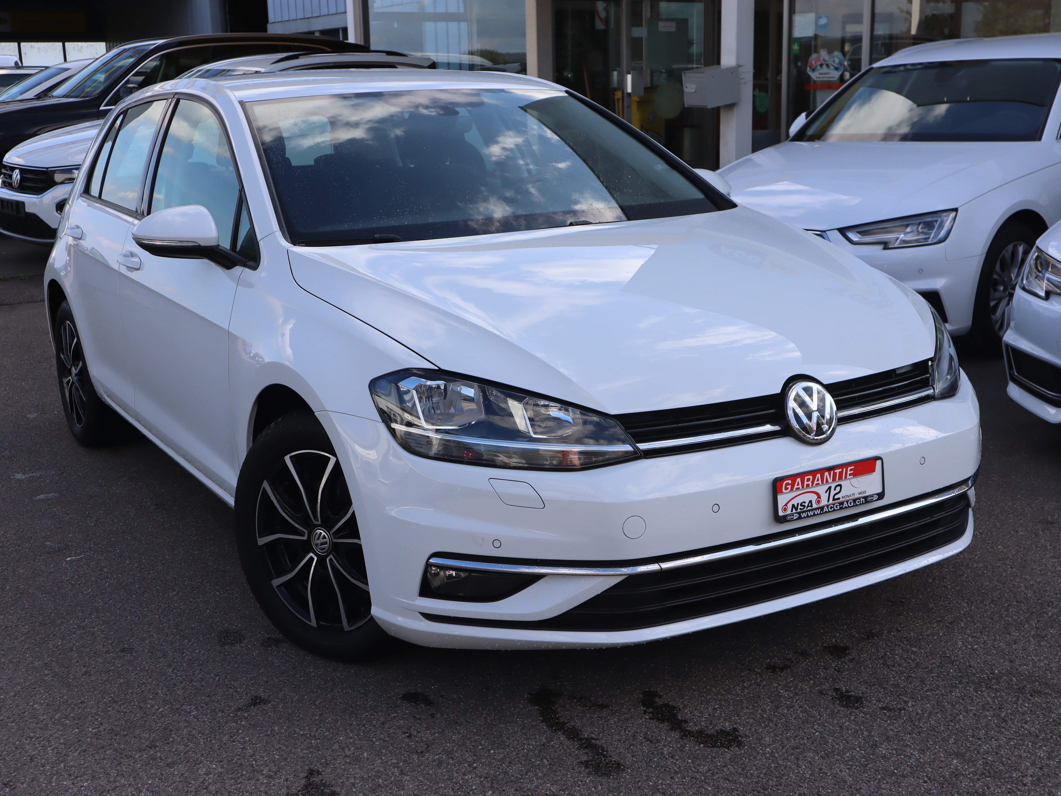 VW Golf 2.0 TDI Comfortline 4Motion DSG ** Winter Paket ** Klimatisierungsautomatk ** Frisch ab MFK & Service **