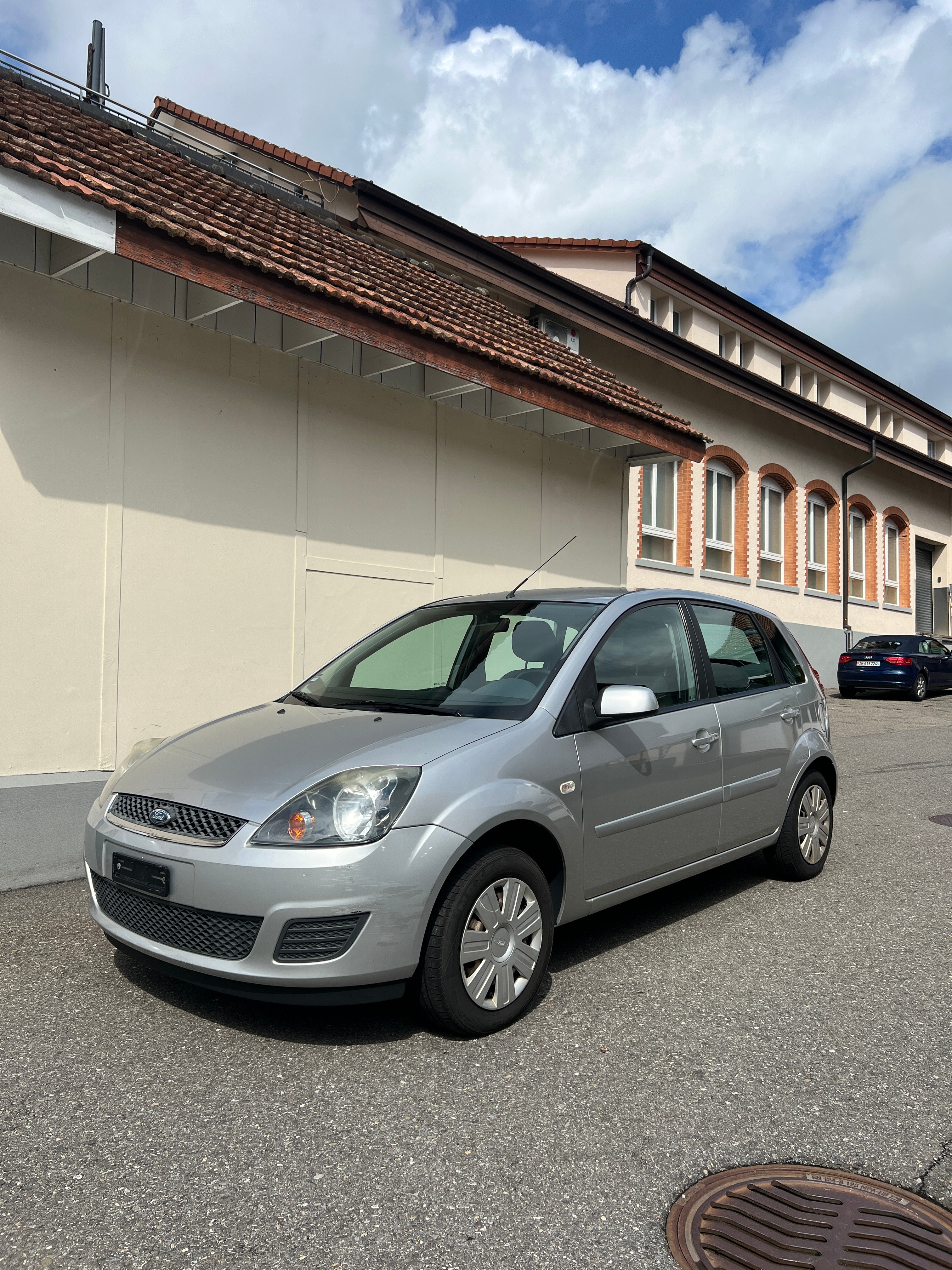 FORD Fiesta 1.4 16V Trend