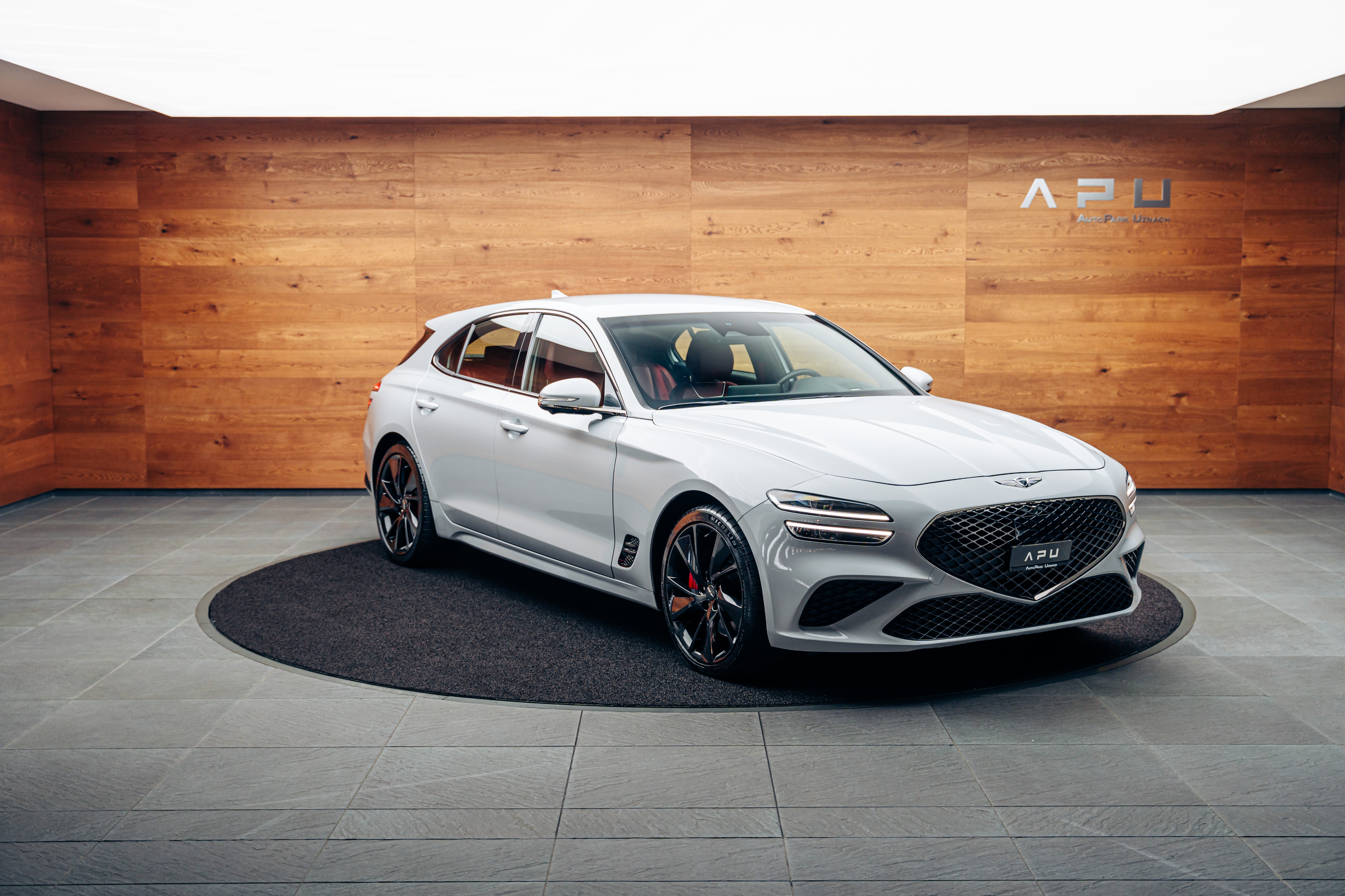 GENESIS G70 Shooting Brake 2.0 T Plus Sport AT8