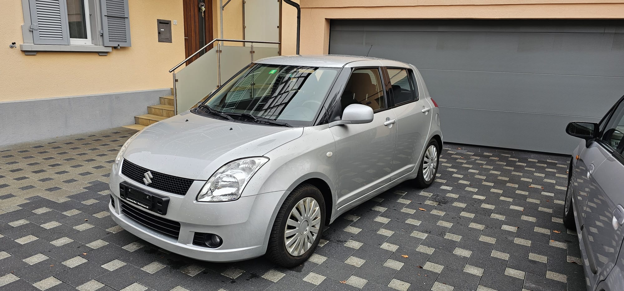 SUZUKI Swift 1.3i 16V GL