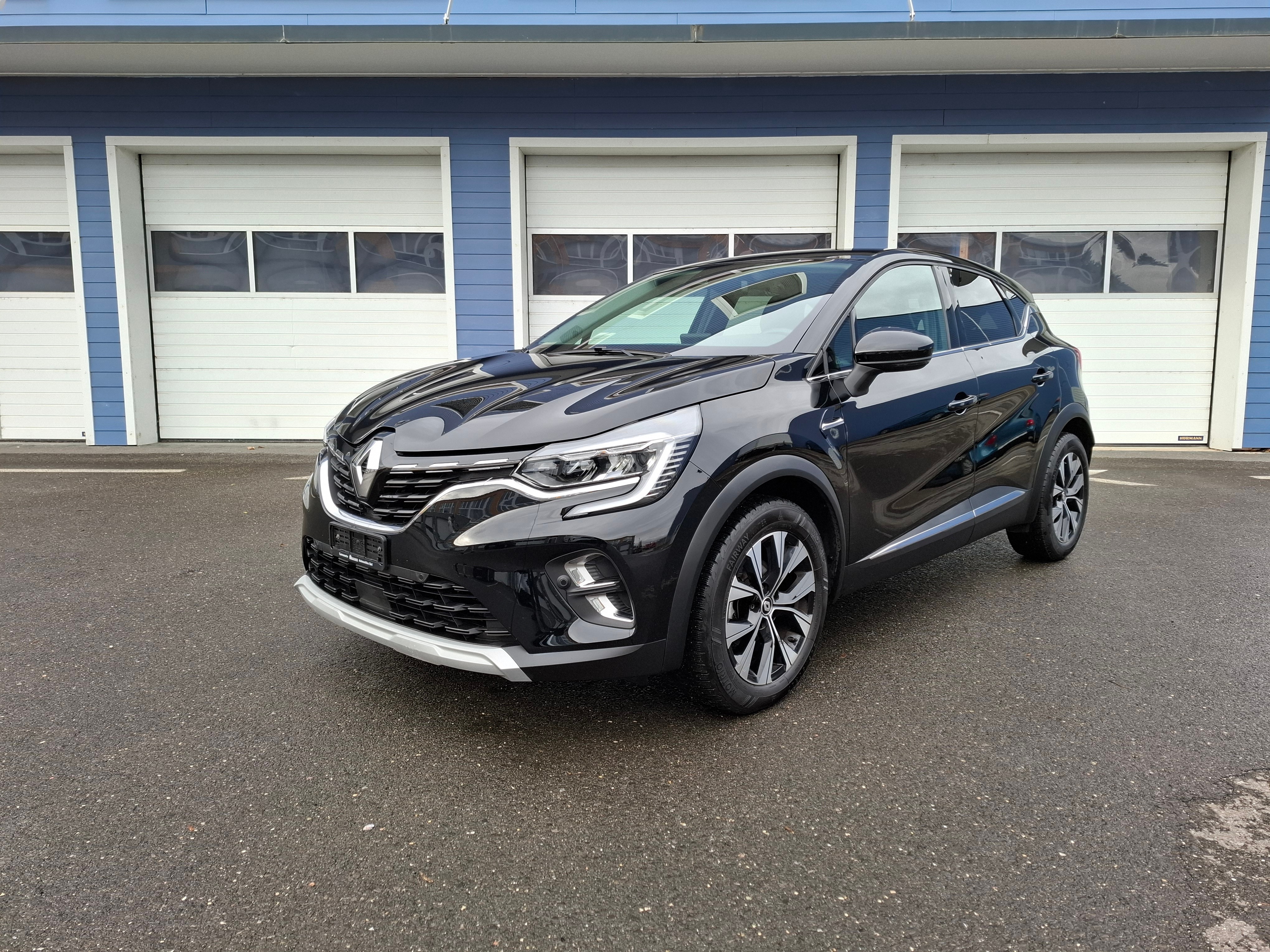 RENAULT Captur 1.3 TCe Techno EDC