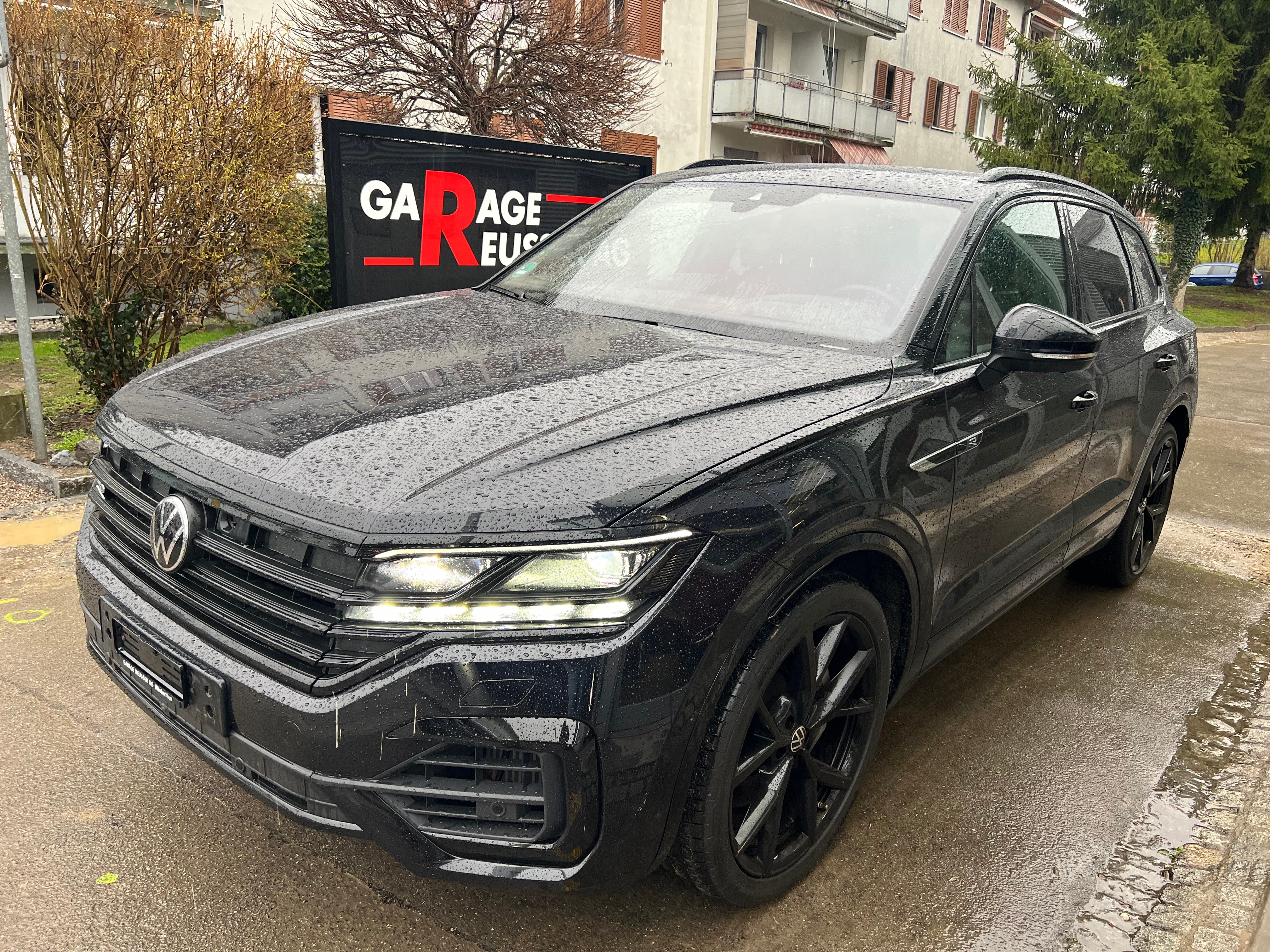 VW TOUAREG 3.0 TSI eHYBRID 462PS R ***VOLLAUSSTATTUNG***