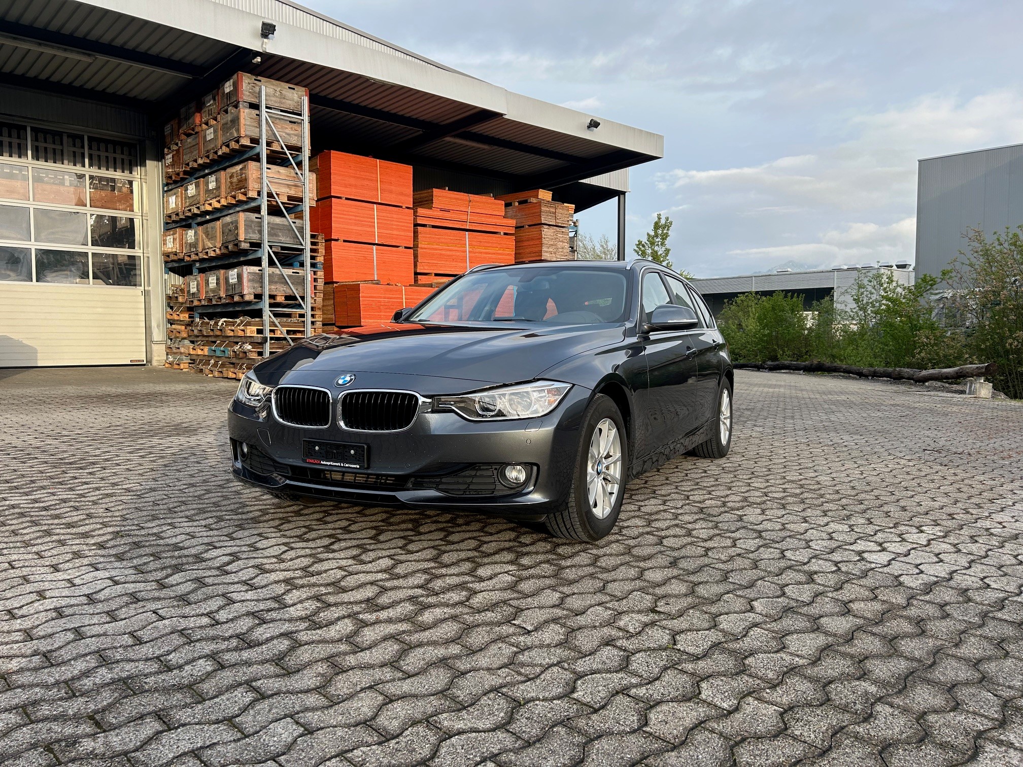 BMW 320d Touring Modern Line Steptronic